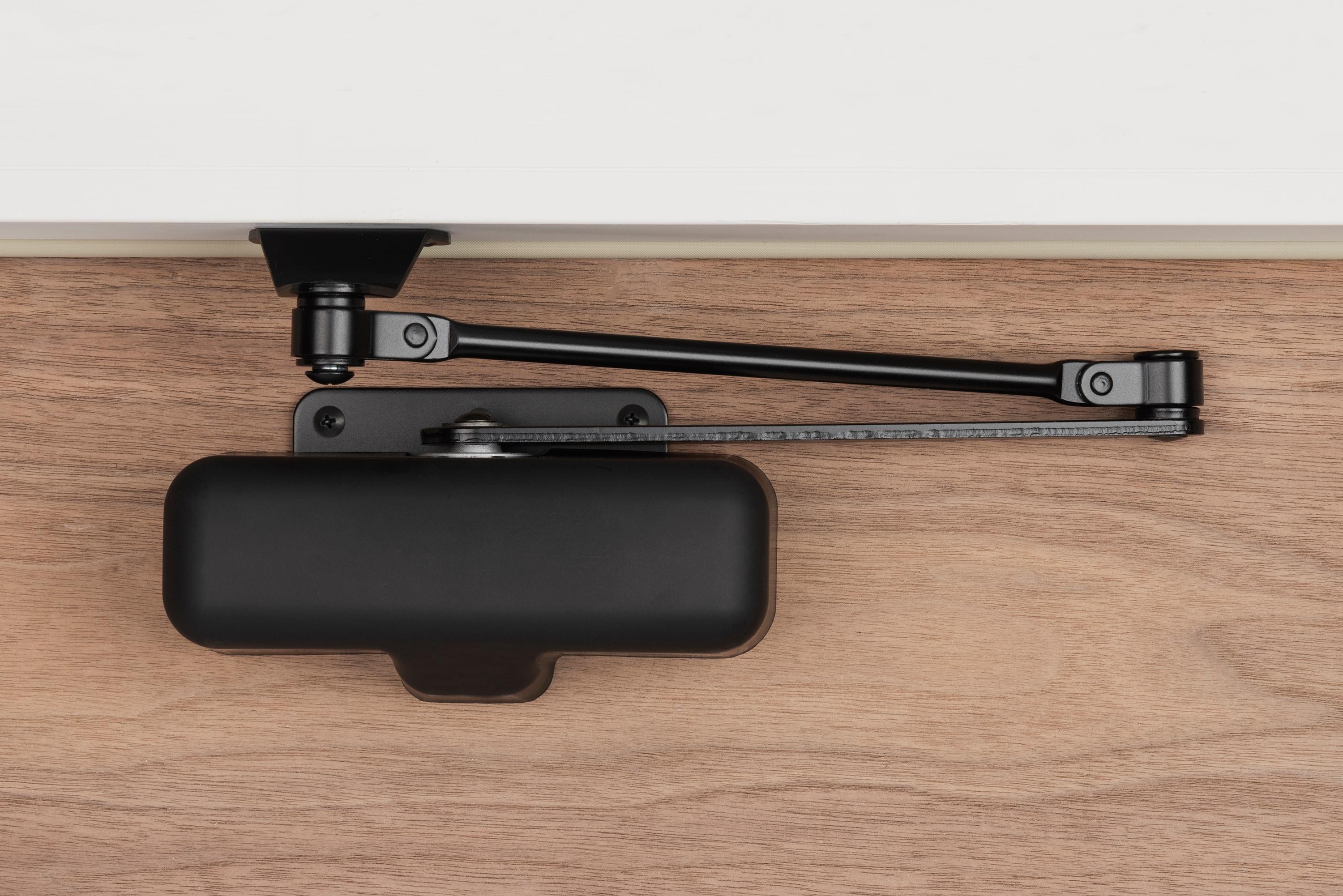 Brinks BC4010 Hydraulic Door Closer, Steel, Black