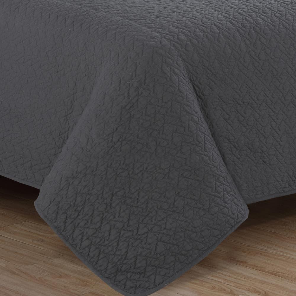 Estate Collection Modern & Contemporary Cotton Quilt Set