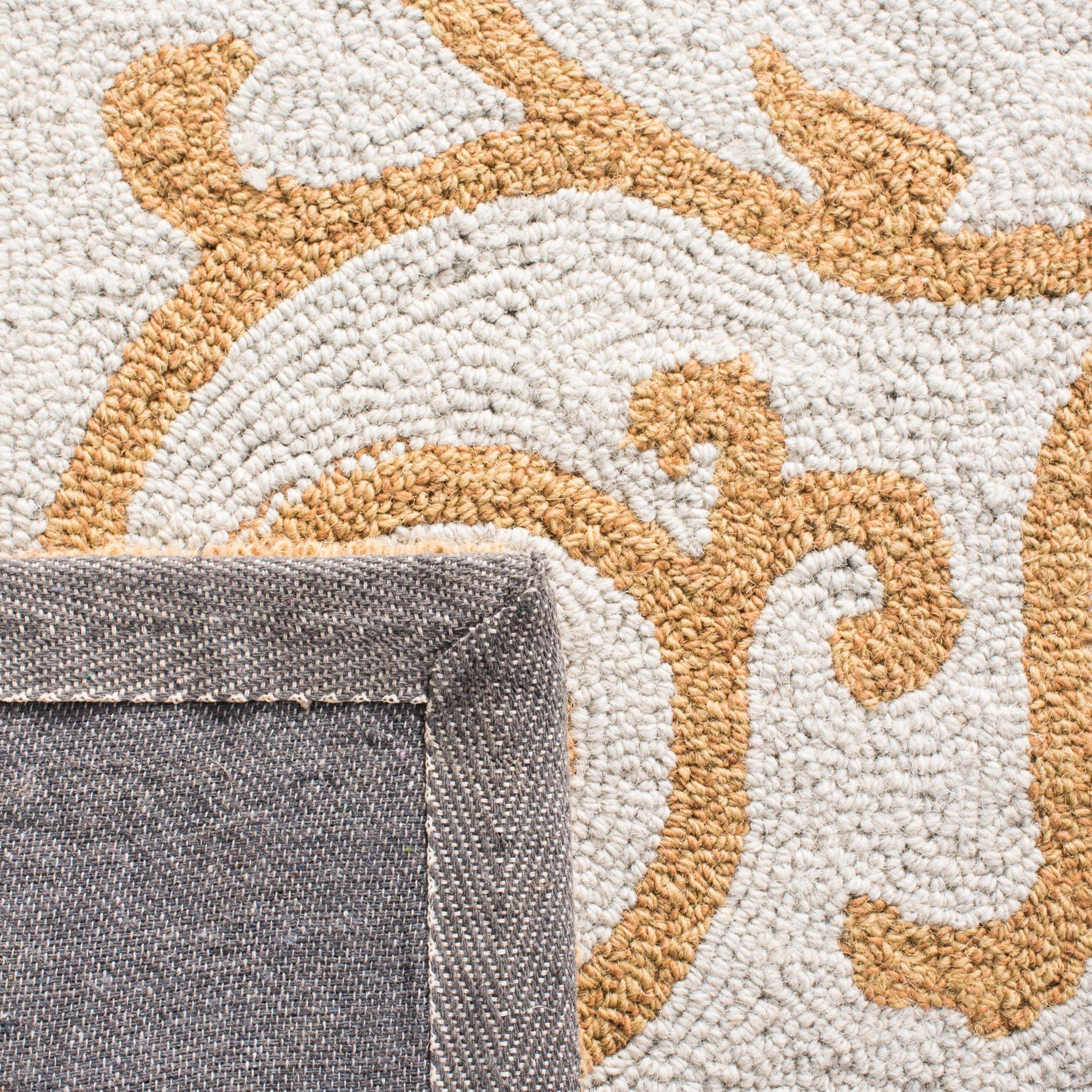 Safavieh Hand Hooked Wool Pile Oriental Rug