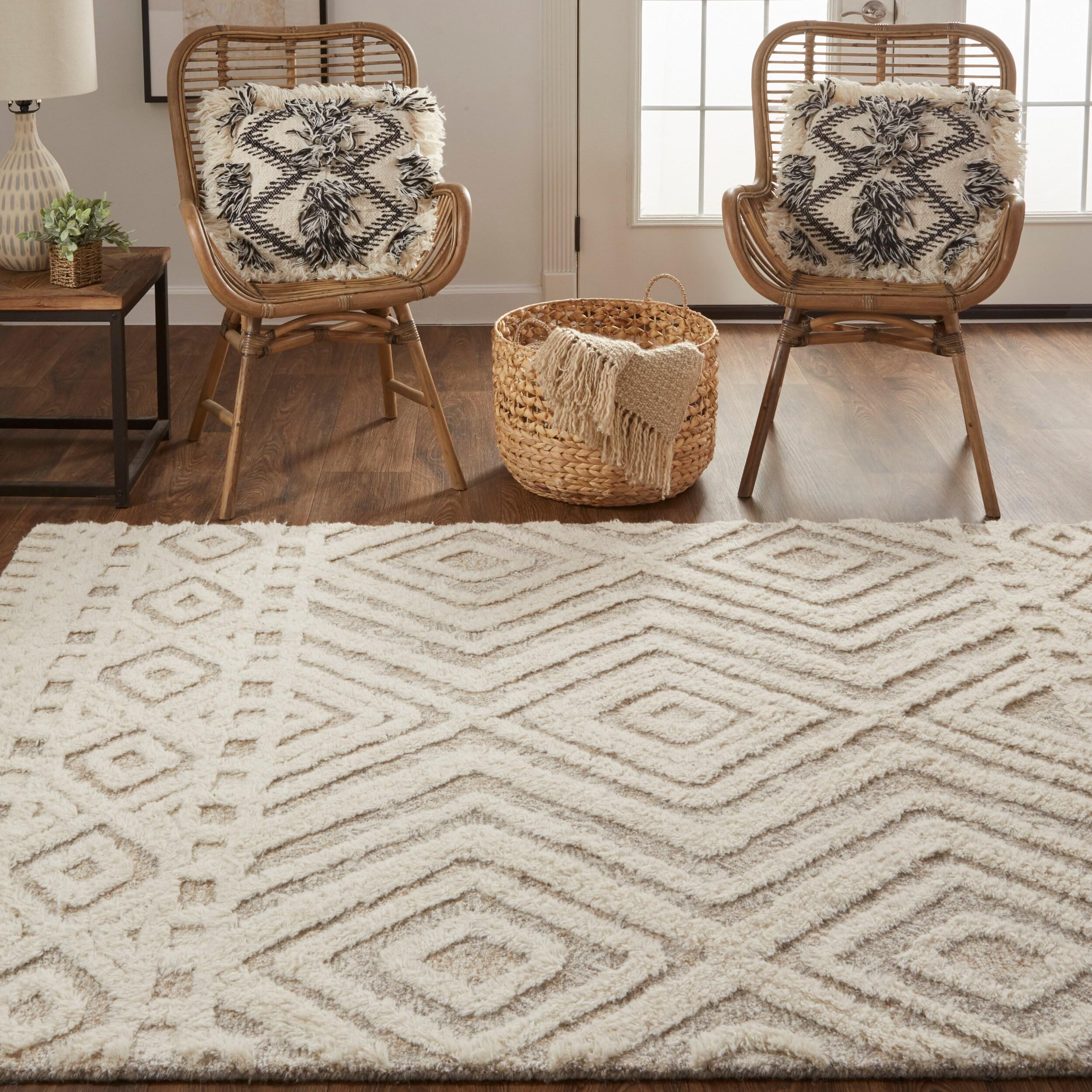 Anica Transitional Diamond Ivory/Tan Area Rug