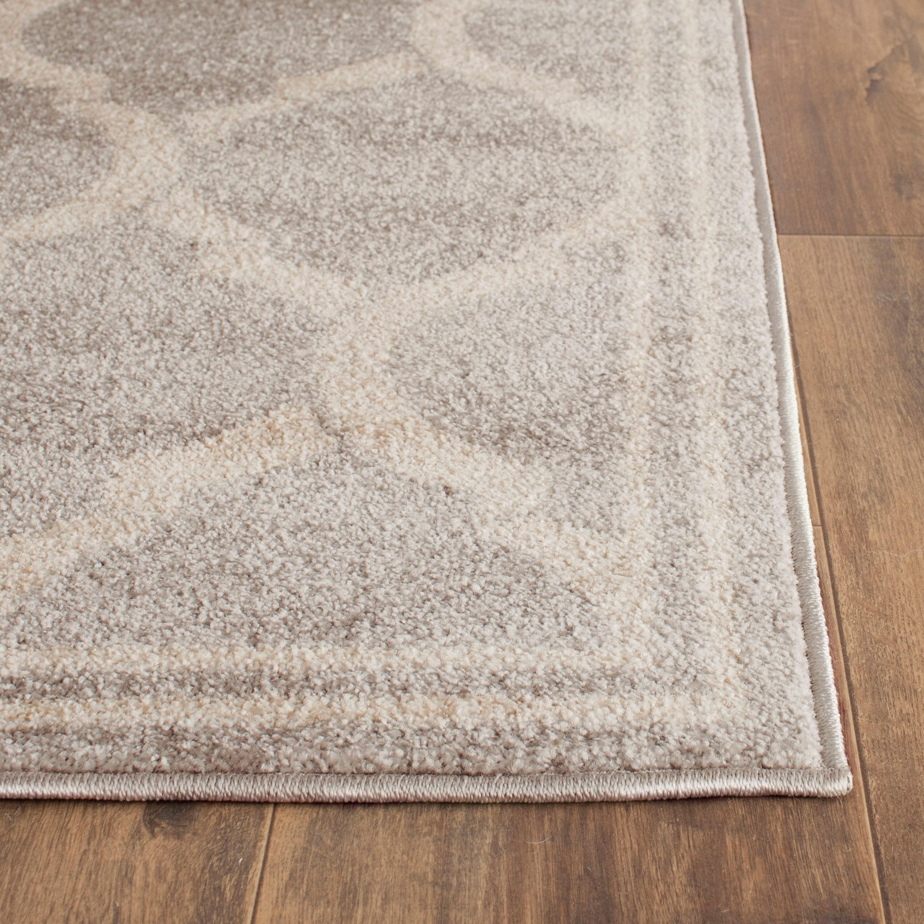 Amherst AMT415 Power Loomed Indoor Area Rug - Light Grey/Ivory - 8'x10' - Safavieh