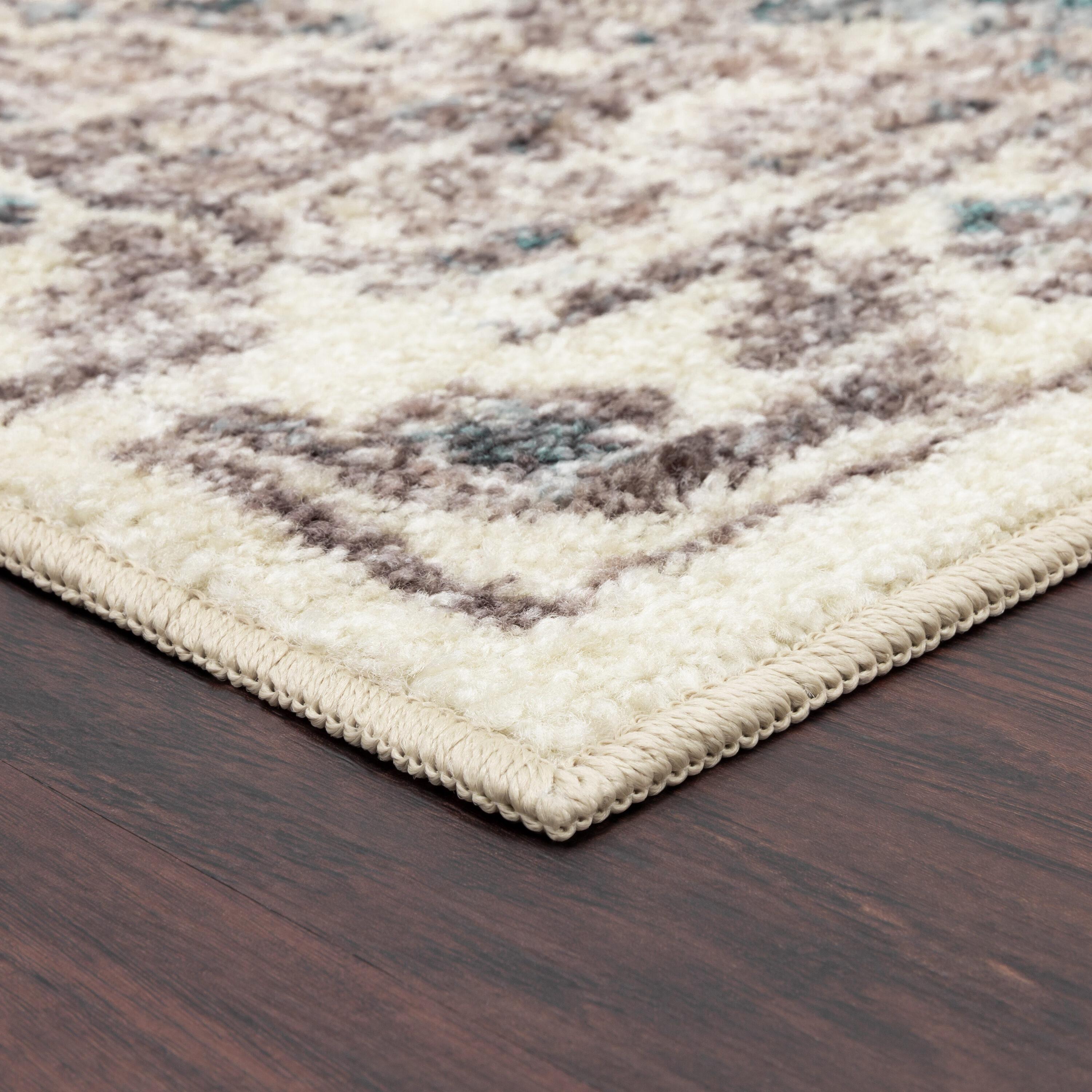 Maples Rugs Antique Border Traditional Beige Ivory Indoor Area Rug, 7' x 10'