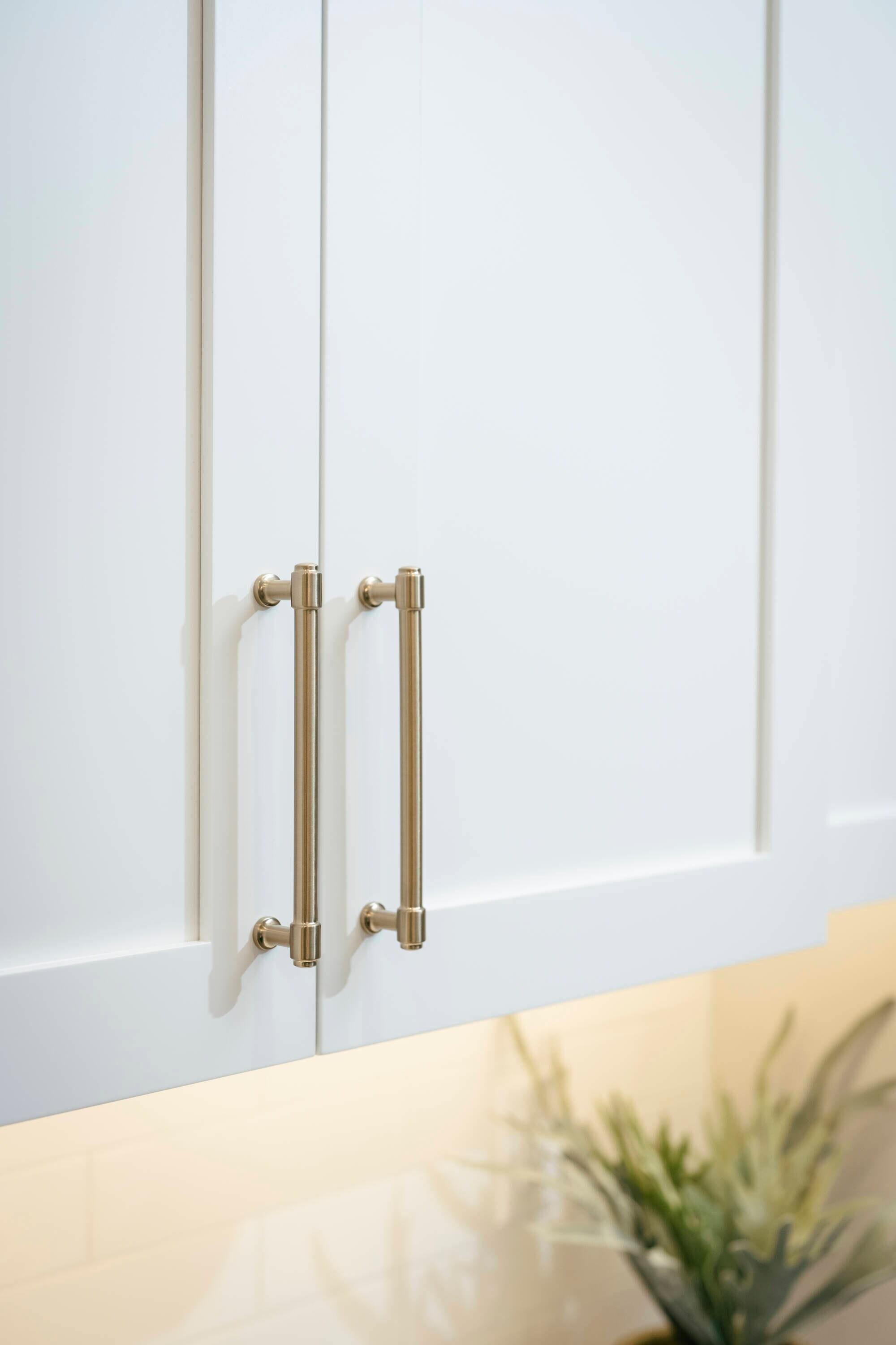 Piper Kitchen Cabinet Handles, Drawer Pulls for Cabinet, 6-5/16" (160mm)