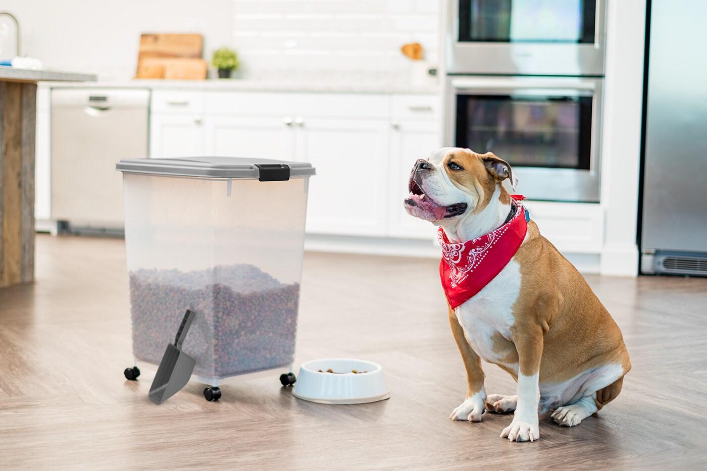 IRIS USA 69qt/17gal Airtight Pet Food Container with Casters and Scoop, Chrome