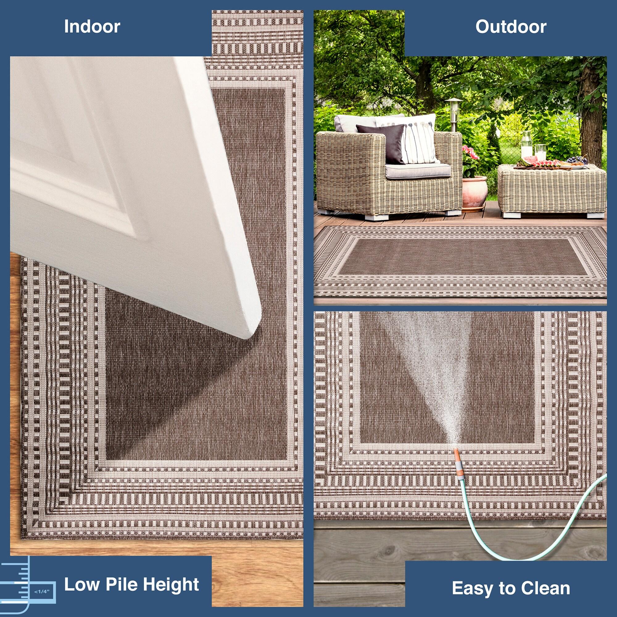 Liora Manne Malibu Etched Border Indoor/Outdoor Rug Neutral 1'11" x 7'6"