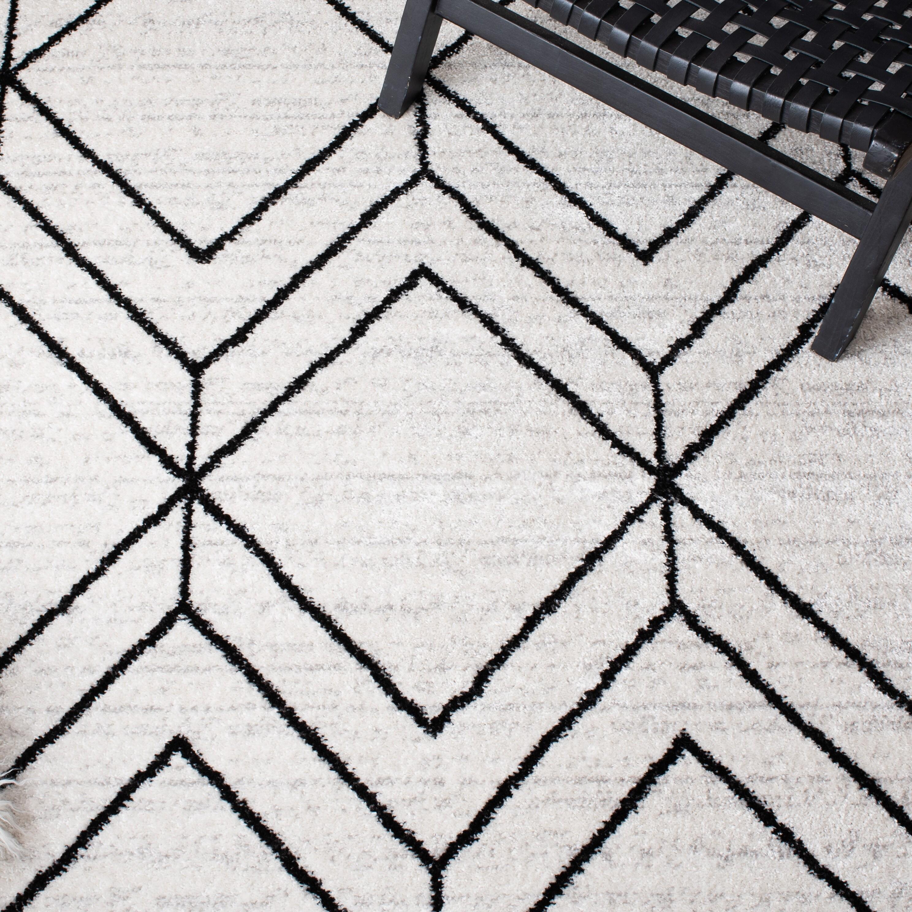 Adirondack ADR241 Machine Made Indoor Area Rug - Ivory/Black - 8'x10' - Safavieh