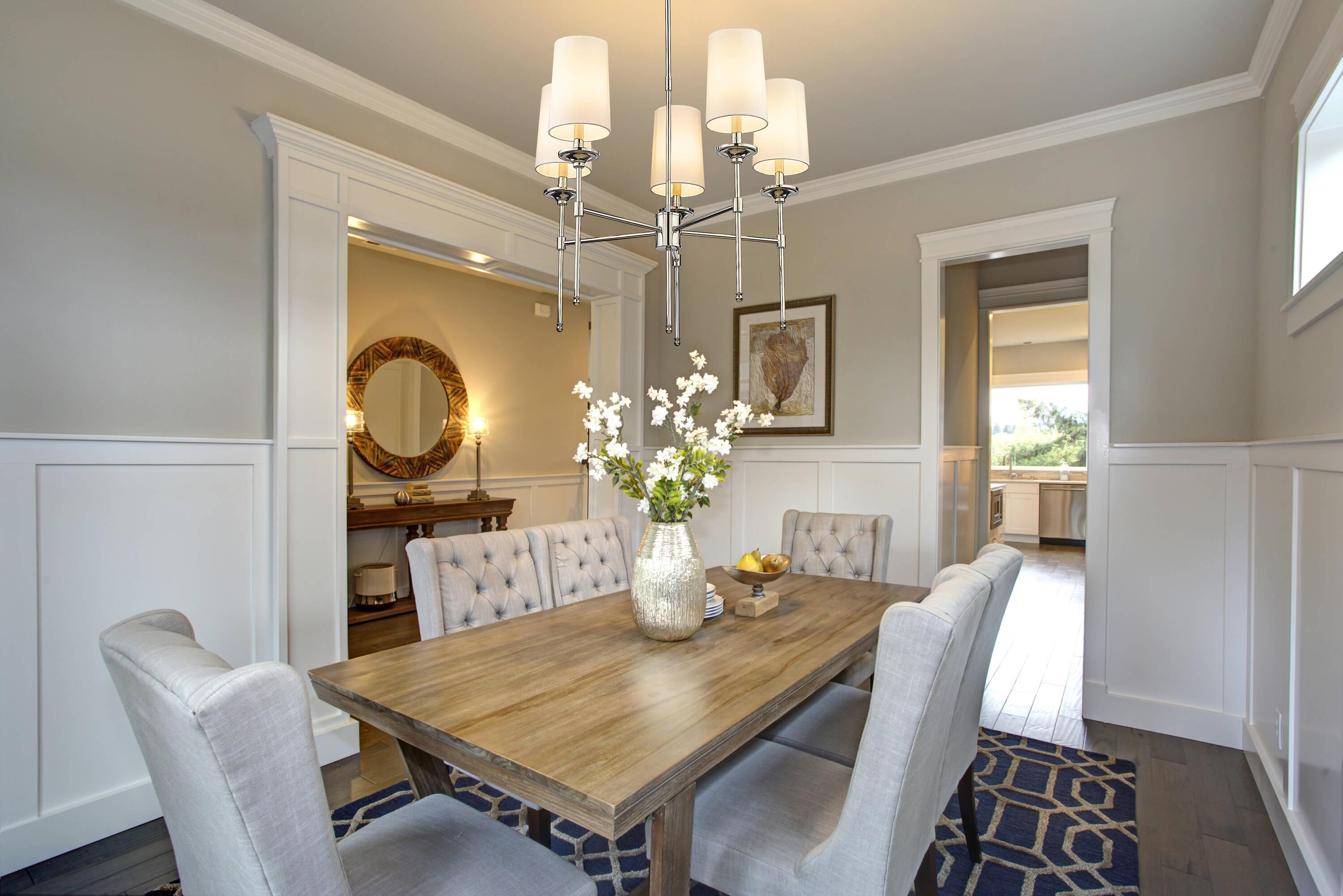 Hayse 5 - Light Dimmable Classic / Traditional Chandelier