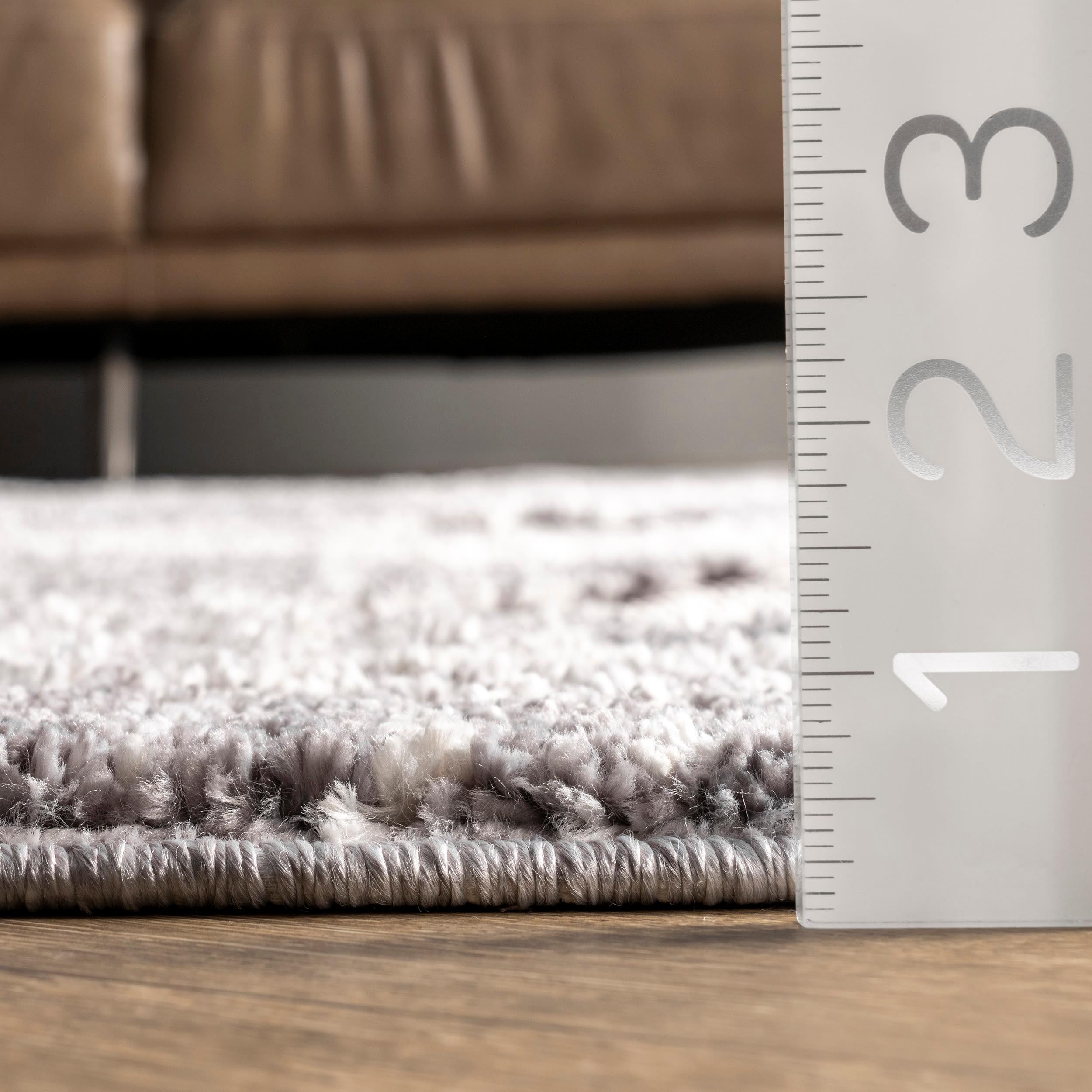 nuLOOM Agata Textured Tassel Area Rug, 5' 3" x 7' 7", Light Gray