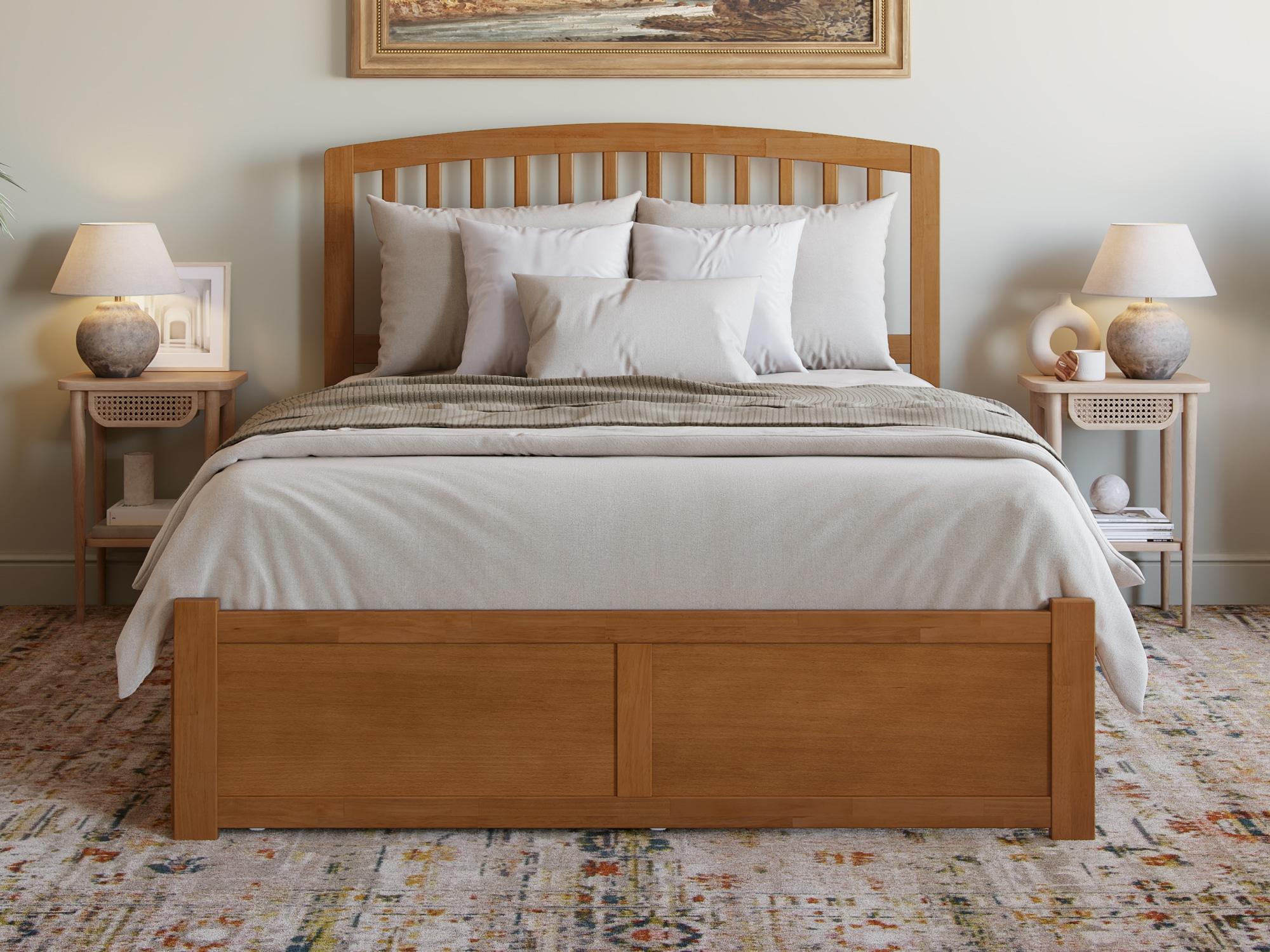 Richmond Solid Wood Platform Bed with Panel Footboard and Trundle