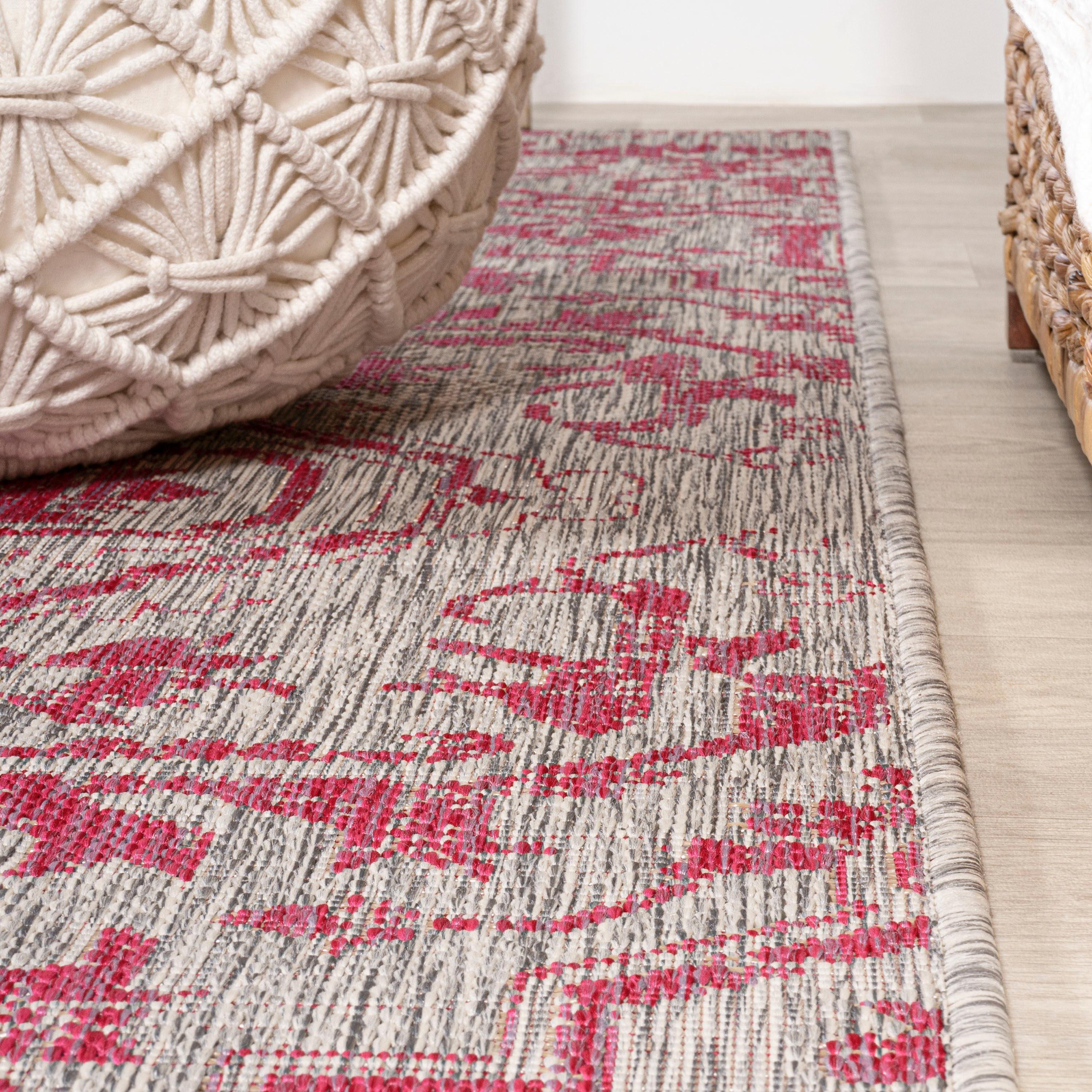 4' x 6' Estrella Bohemian Medallion Textured Weave Indoor/Outdoor Area Rug, Light Gray/Fuchsia - JONATHAN Y