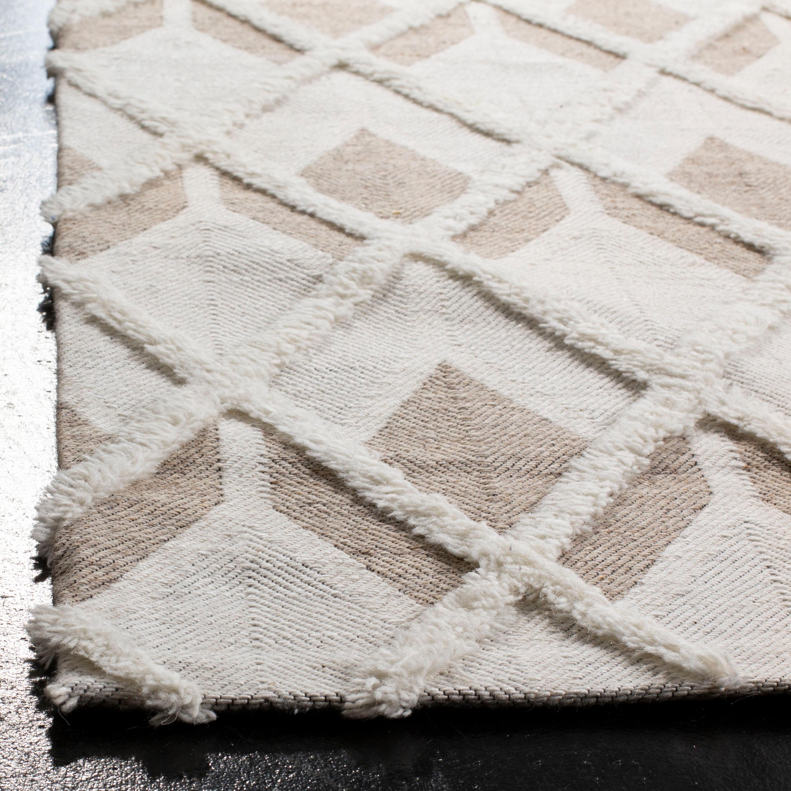 Marbella MRB602 Handmade Indoor Runner - Beige/Ivory - 2'3"x8' - Safavieh