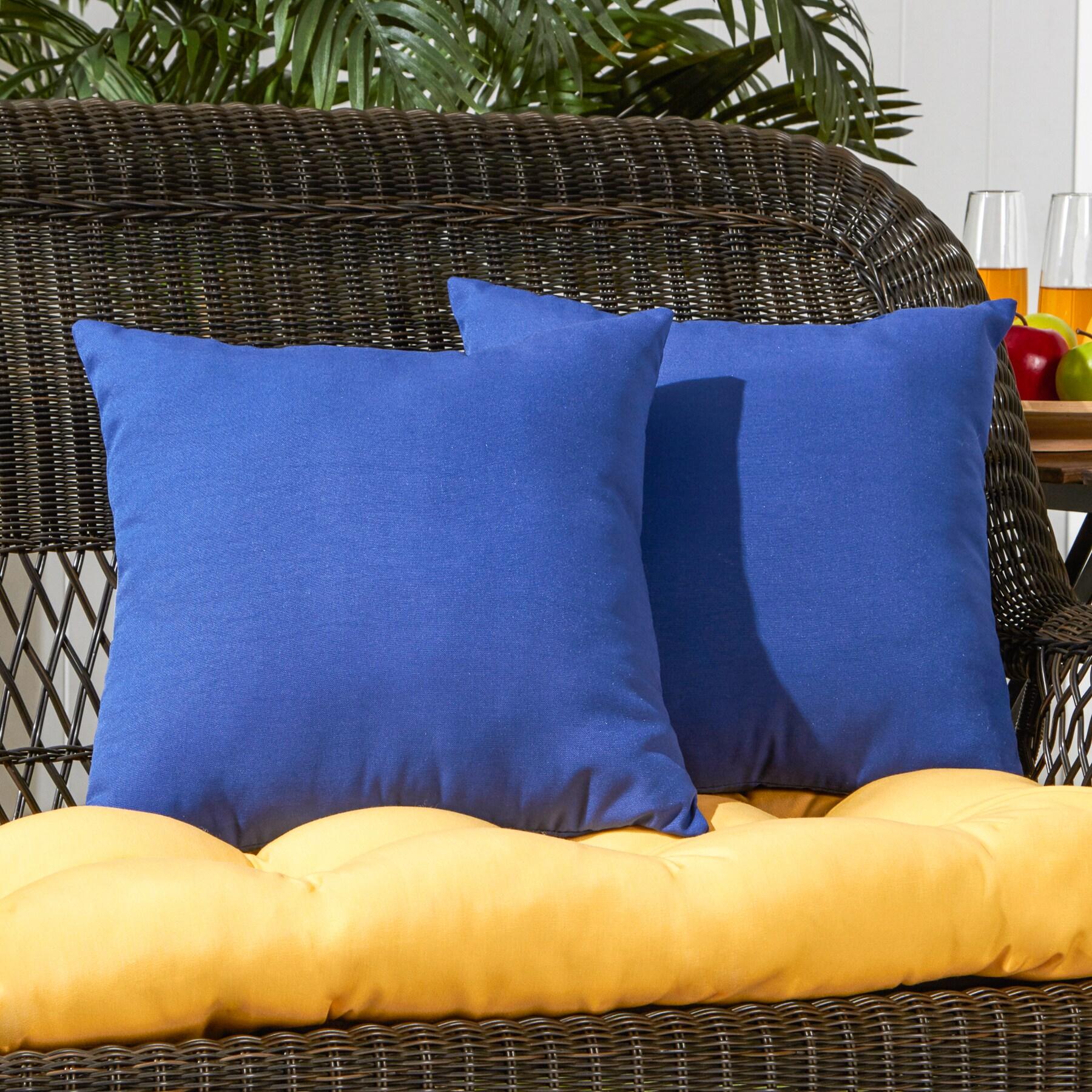 Indoor/Outdoor Reversible Throw Pillow