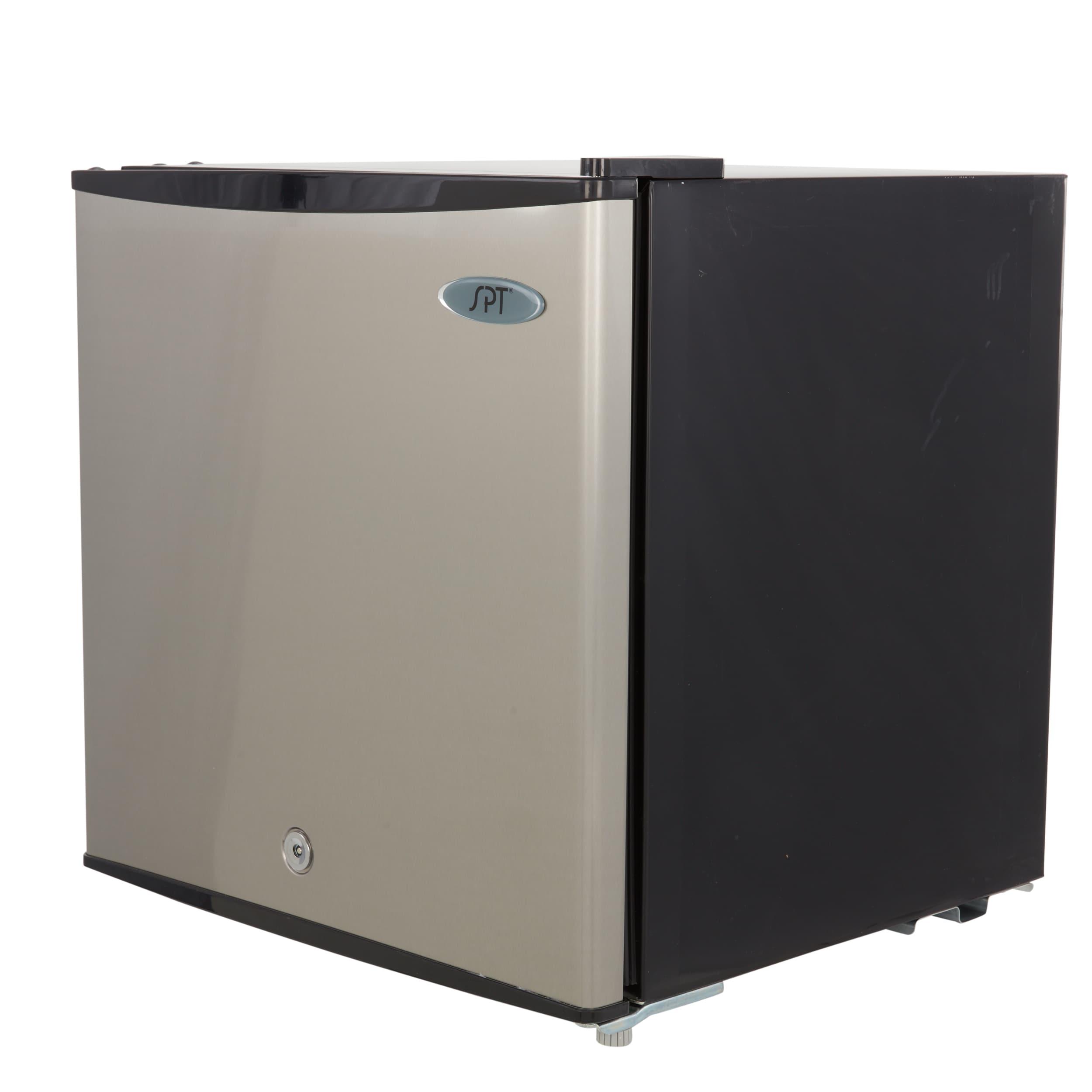 Sunpentown 1.1 Cu. Ft. Standard Upright Freezer, Black