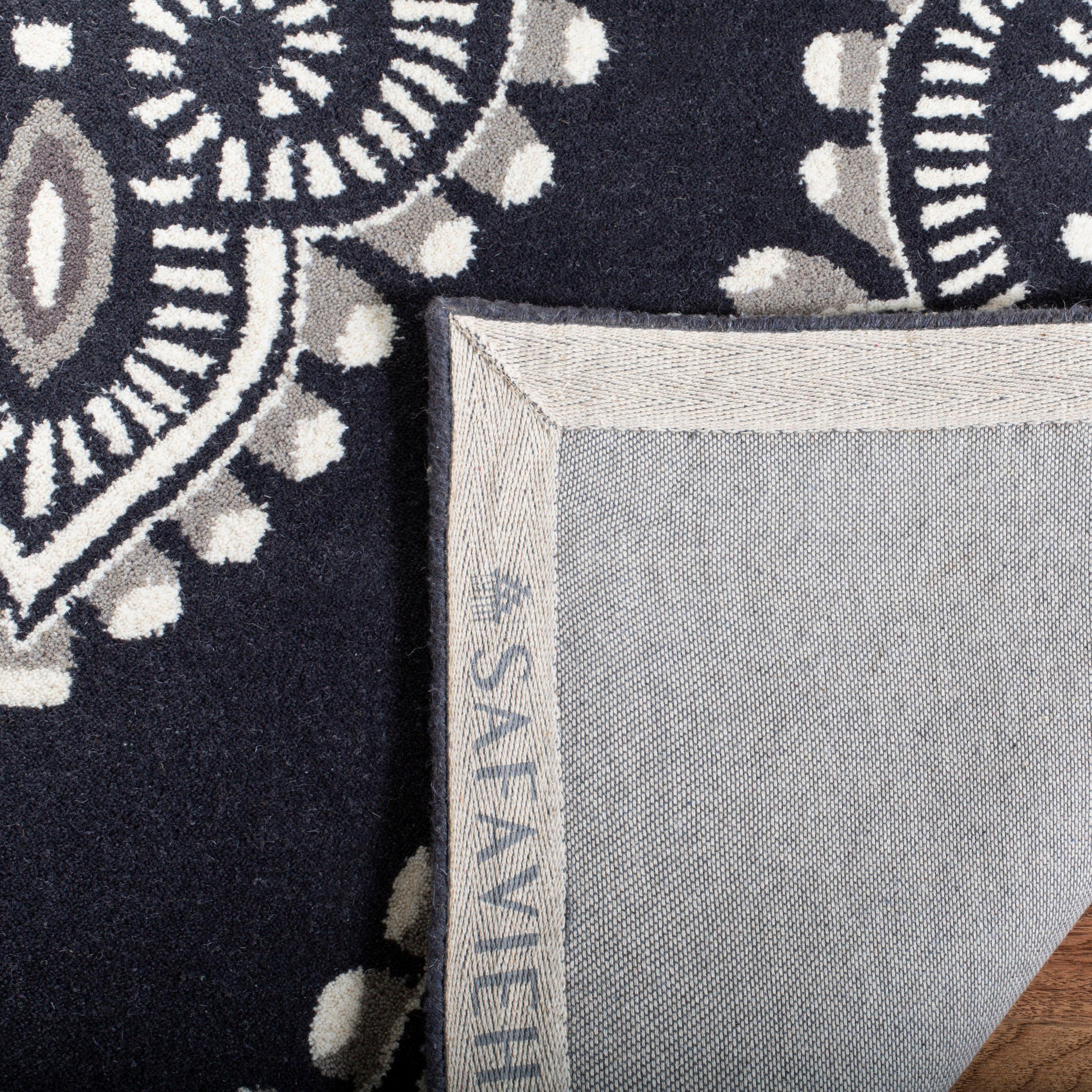 Wyndham WYD372 Hand Tufted Area Rug - Dark Grey/Ivory - 4'x6' - Safavieh.