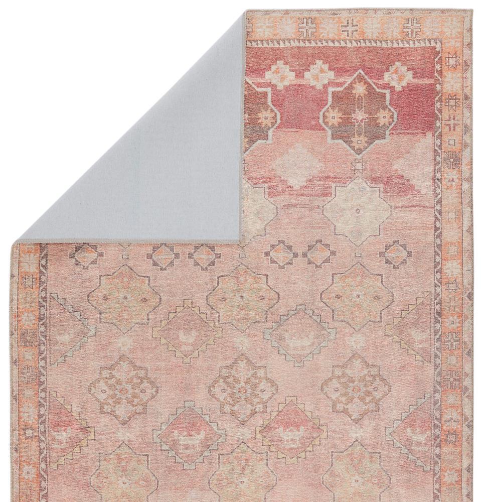 Damaris Rug - 5' x 7'6"