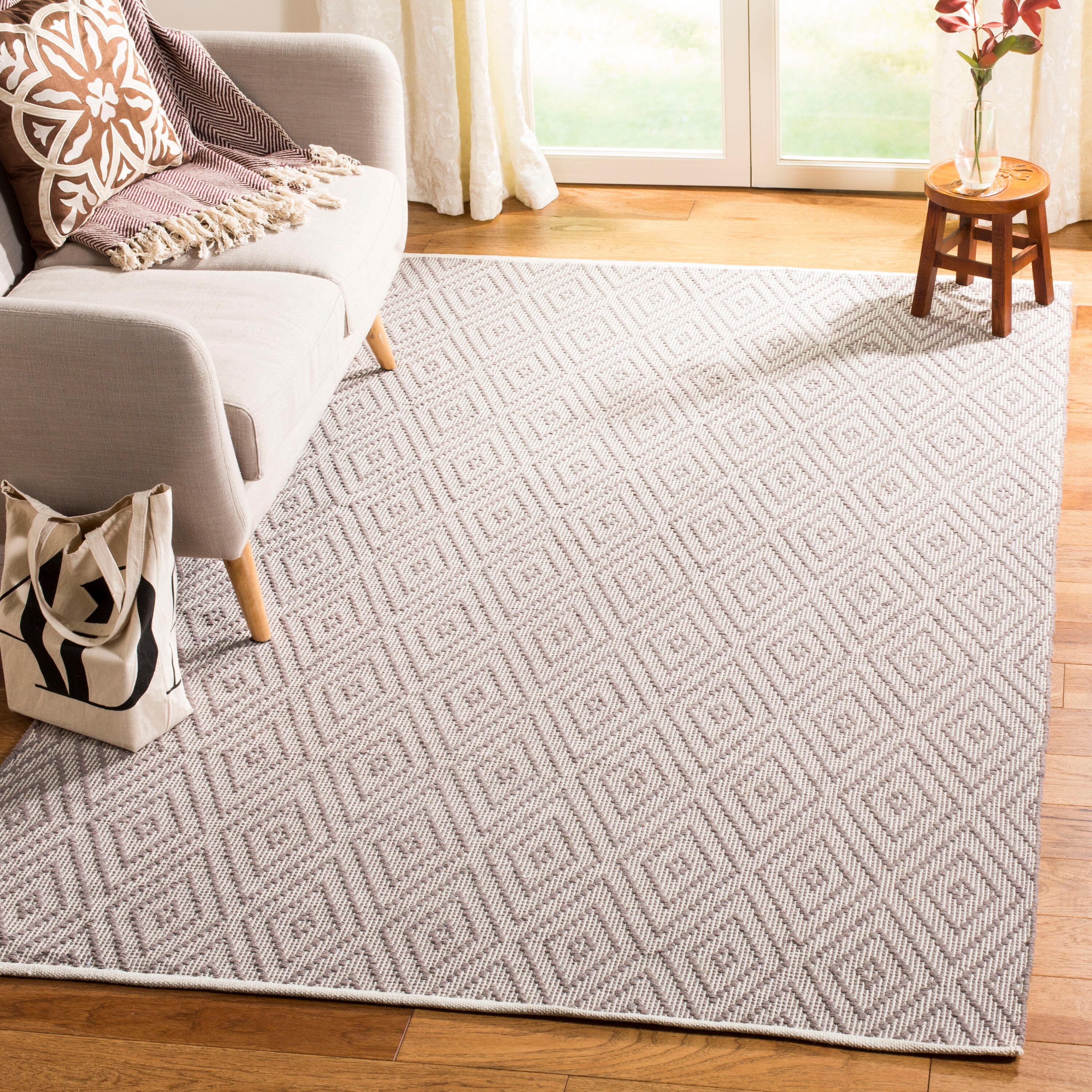 Montauk MTK811 Hand Woven Indoor Accent Rug - Grey/Ivory - 2'3"x3'9" - Safavieh.