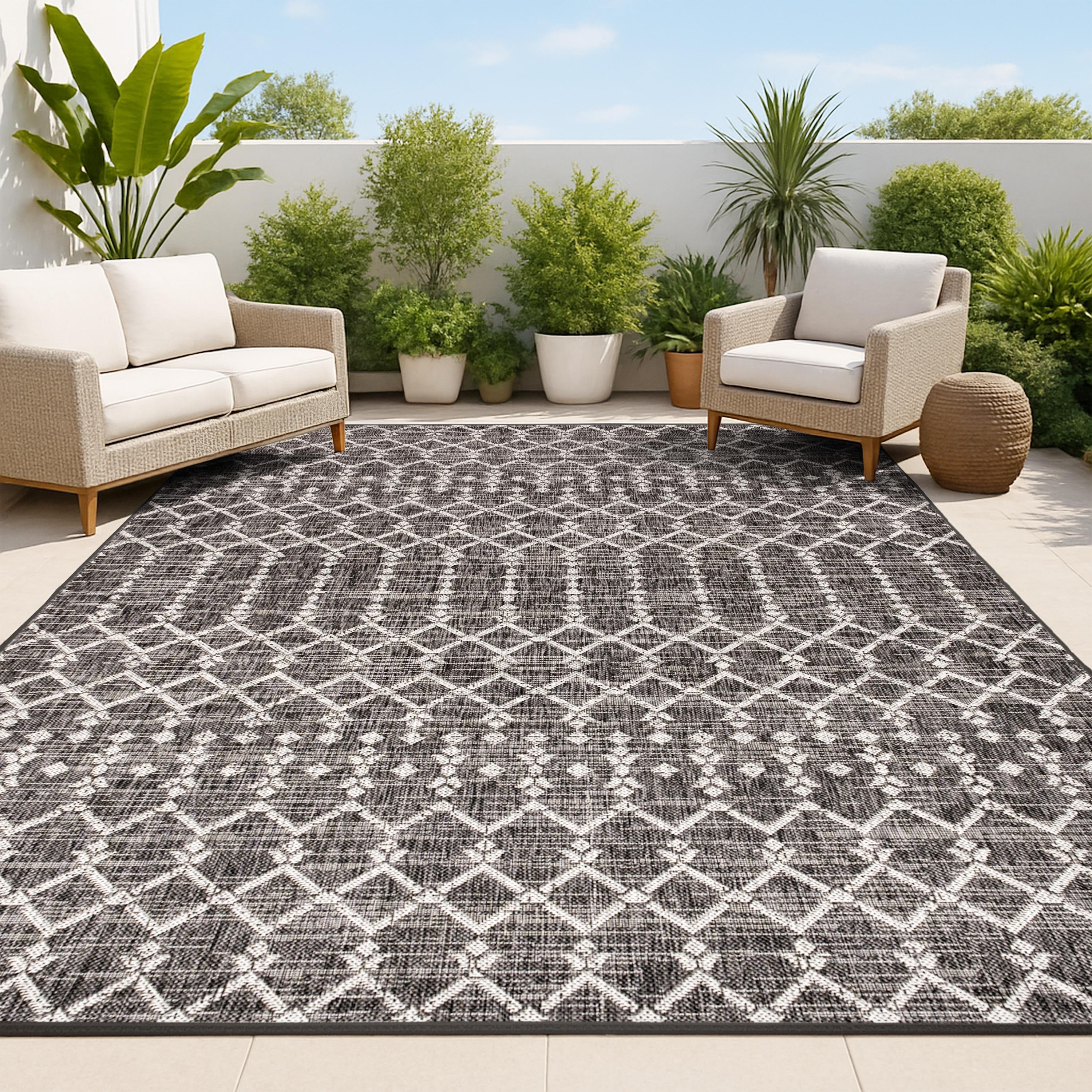 3'x5' Ourika Moroccan Geometric Textured Weave Indoor/Outdoor Area Rug, Black/Gray - JONATHAN Y