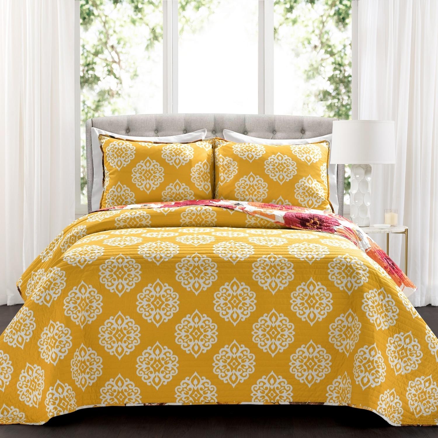 Lush Decor Leah Reversible Quilt Set