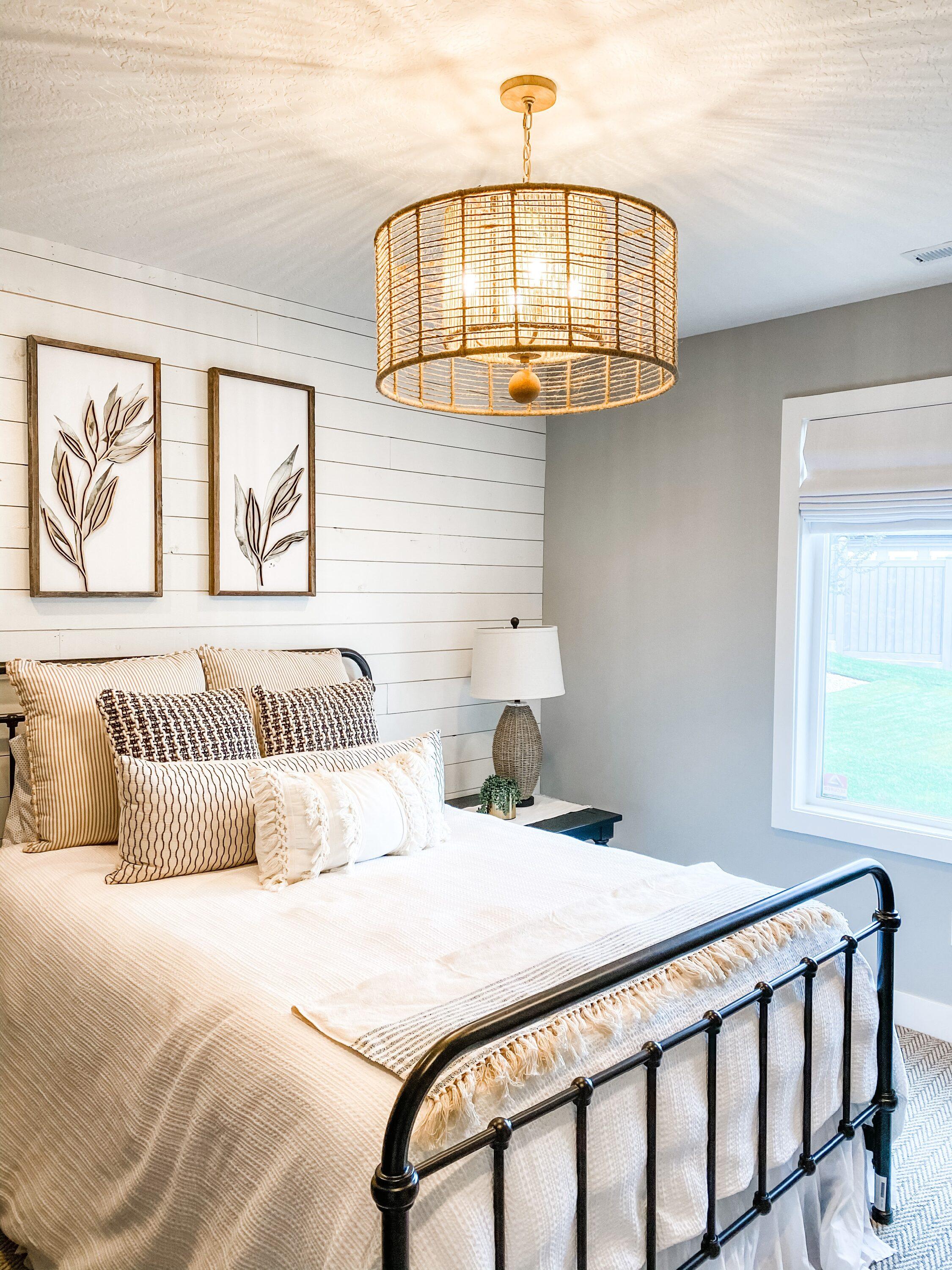 4 Light Chandelier-Burnished Silver Finish    -Traditional Installation Crystorama Lighting Jay-A5004-Bs