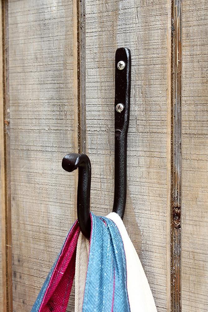 ACHLA Metal Hook Plant Stand (Set of 3)