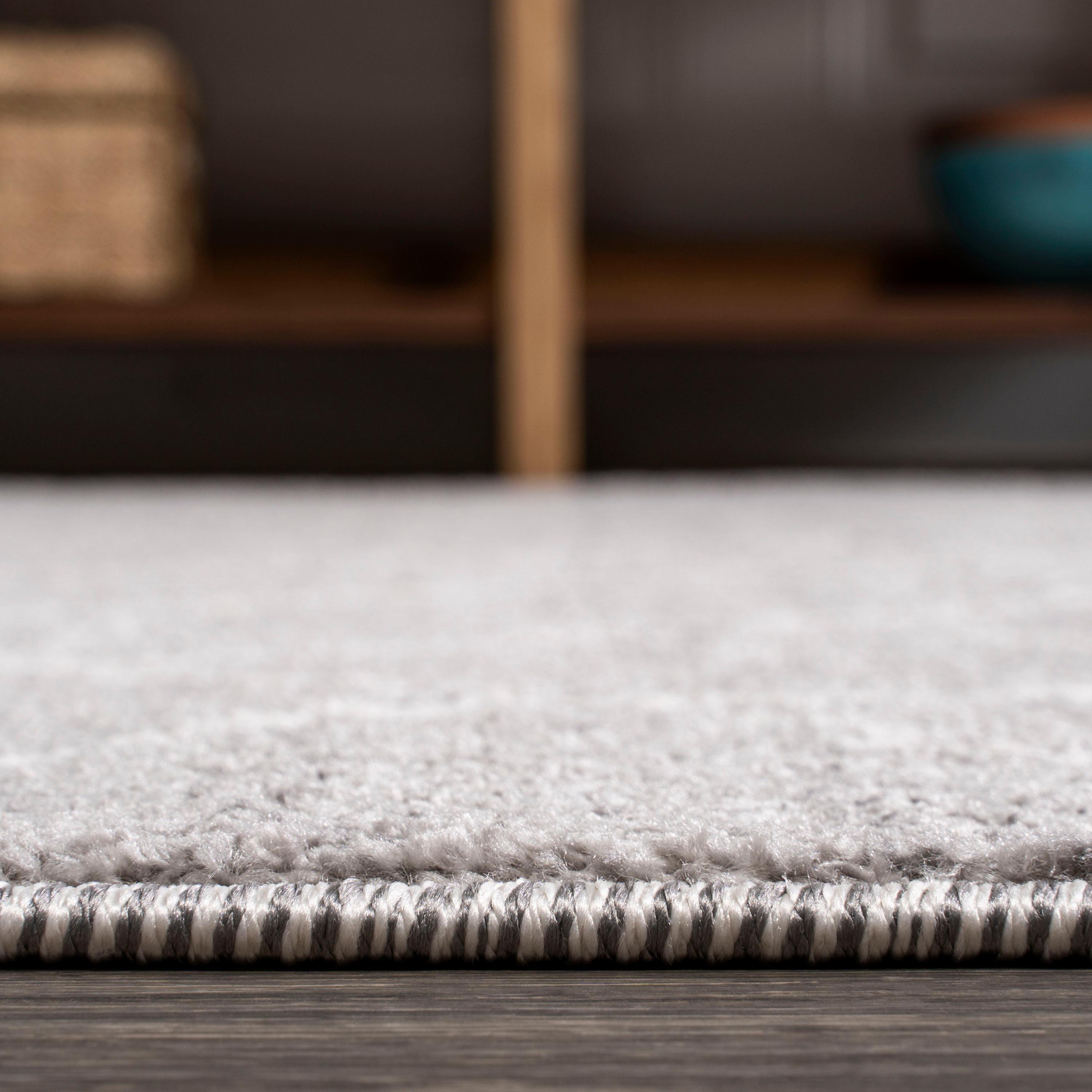 2'x8' Asilah Moroccan Modern Diamond Runner Rug, Light Gray - JONATHAN Y