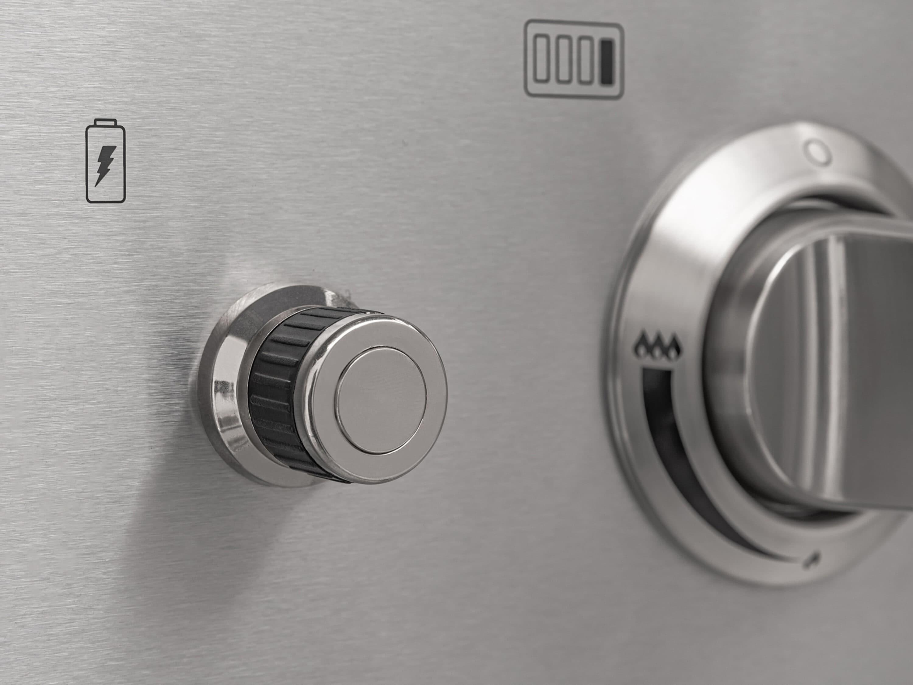 Outdoor Kitchen Aluminum 5 Piece Cabinet Set with 40 in. Liquid Propane Gas Performance Grill