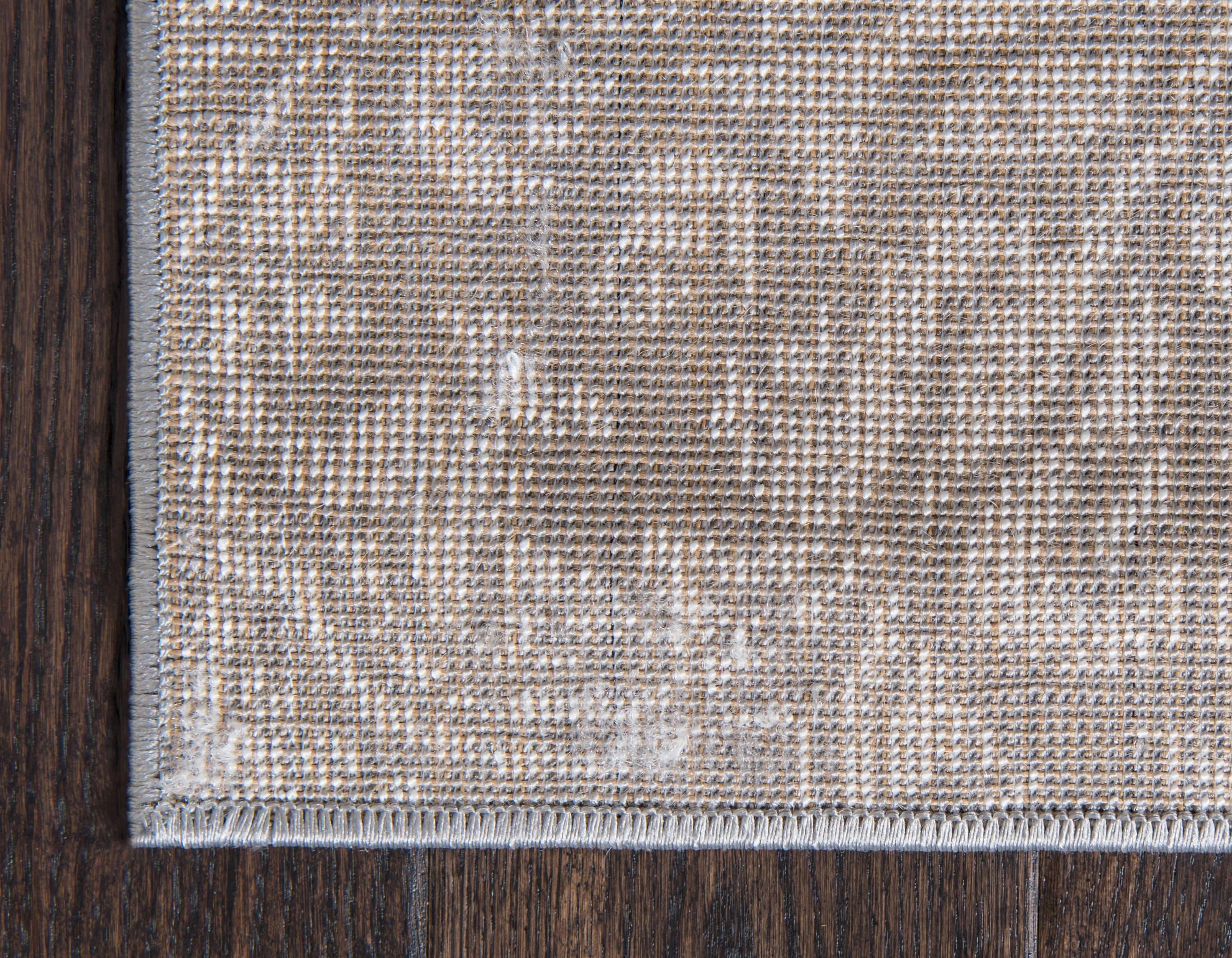 Unique Loom 4' 0 x 6' 0 Sofia Grand Gray Area Rug