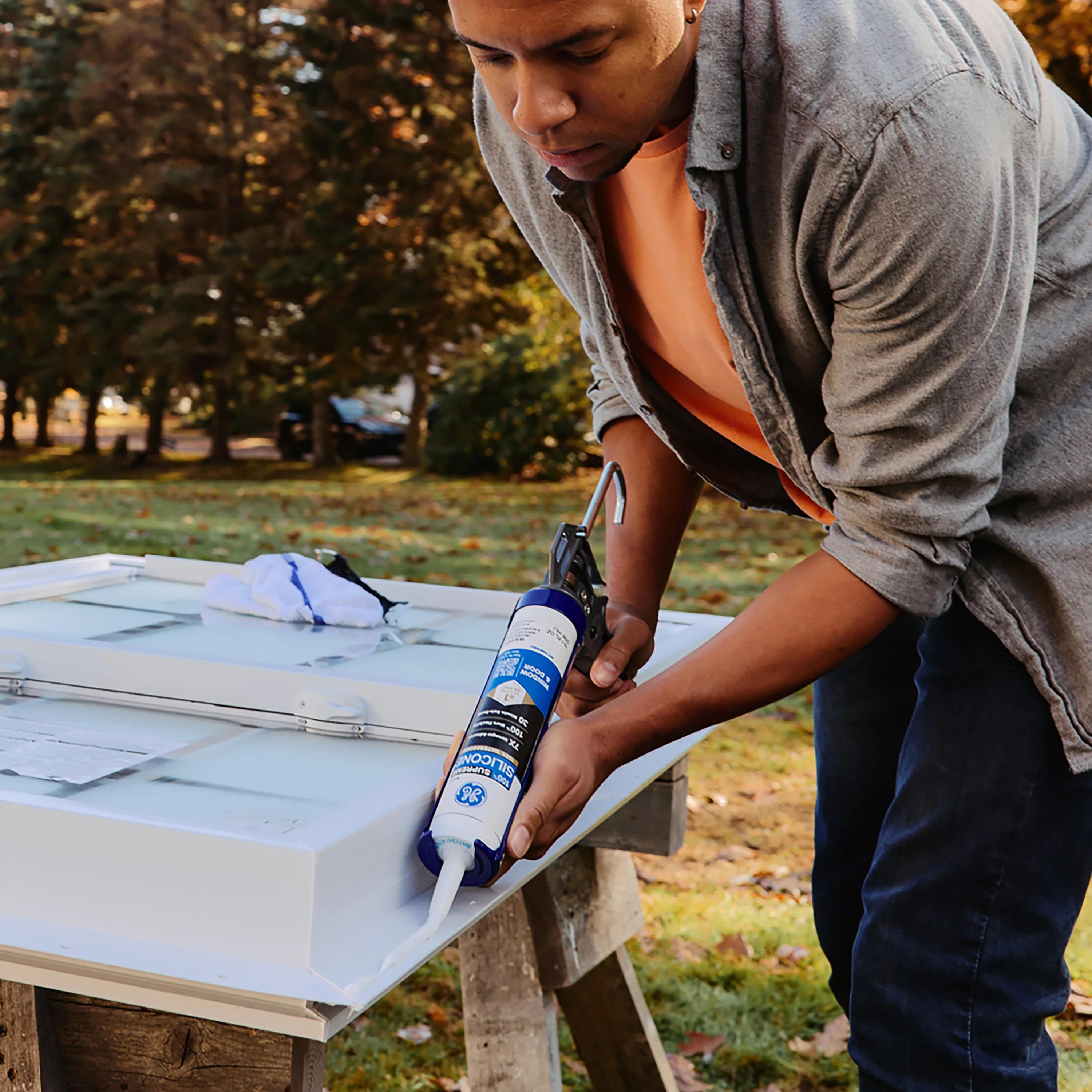 GE Supreme Silicone Window & Door Sealant, Pack of 1, Clear 10.1 fl oz Cartridge