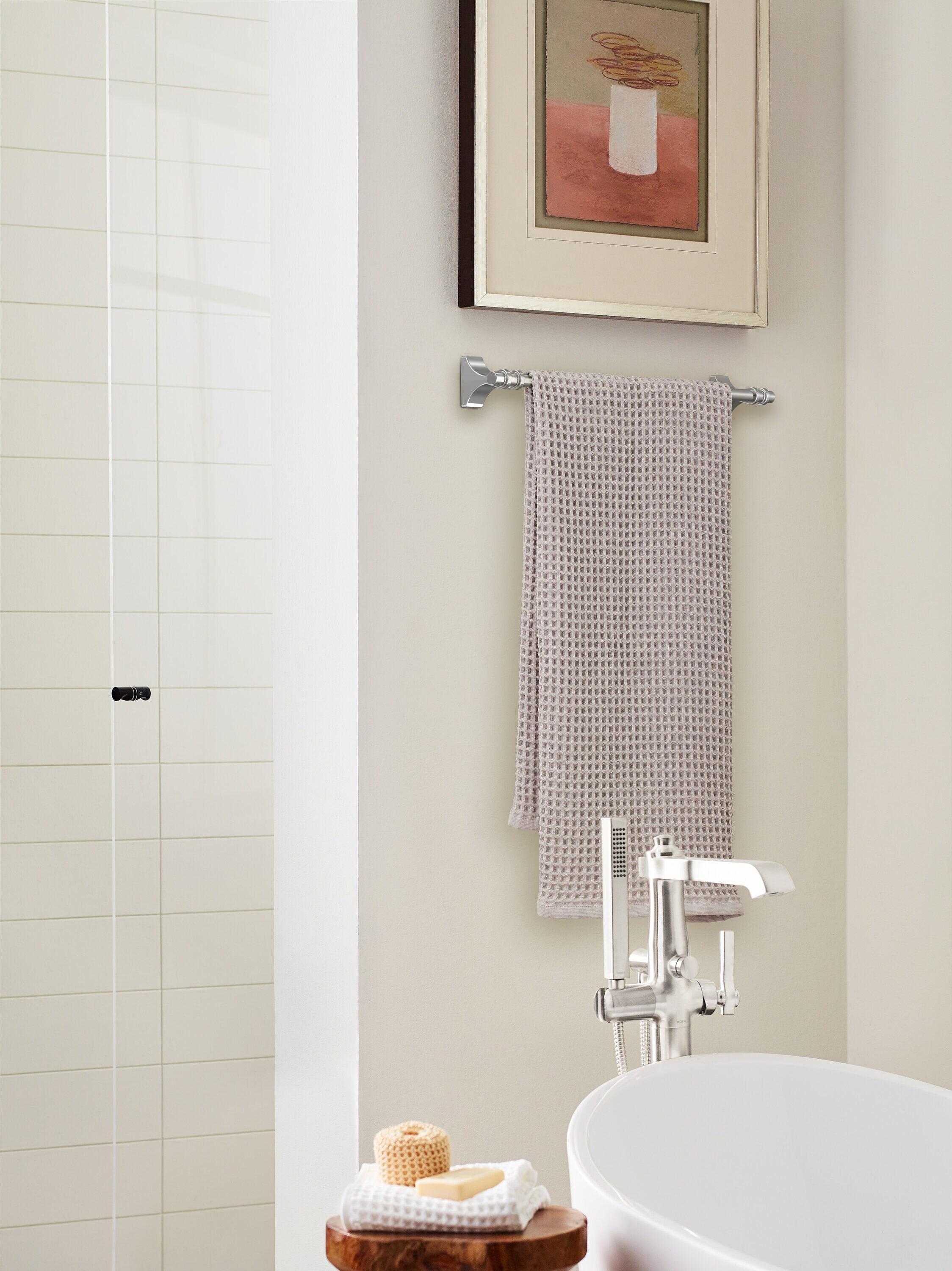 Amerock BH36053PN Davenport Towel Bar