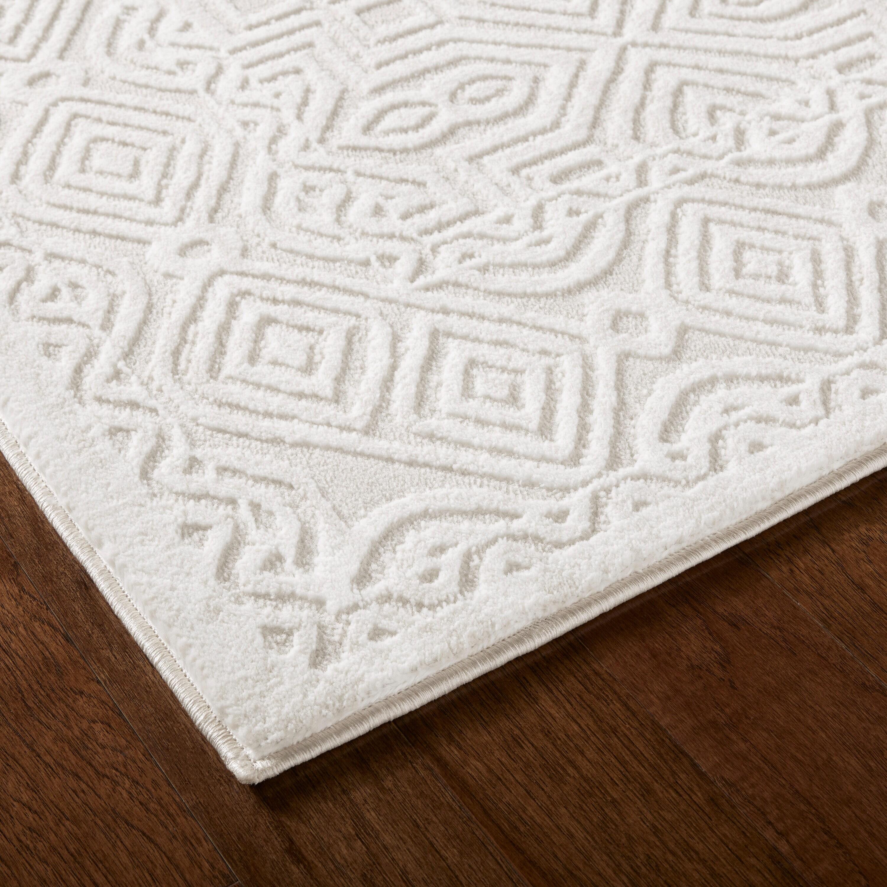 TOWN & COUNTRY LUXE Maya Medallion Indoor Area Rug with High-Low Texture, Ivory/Greige