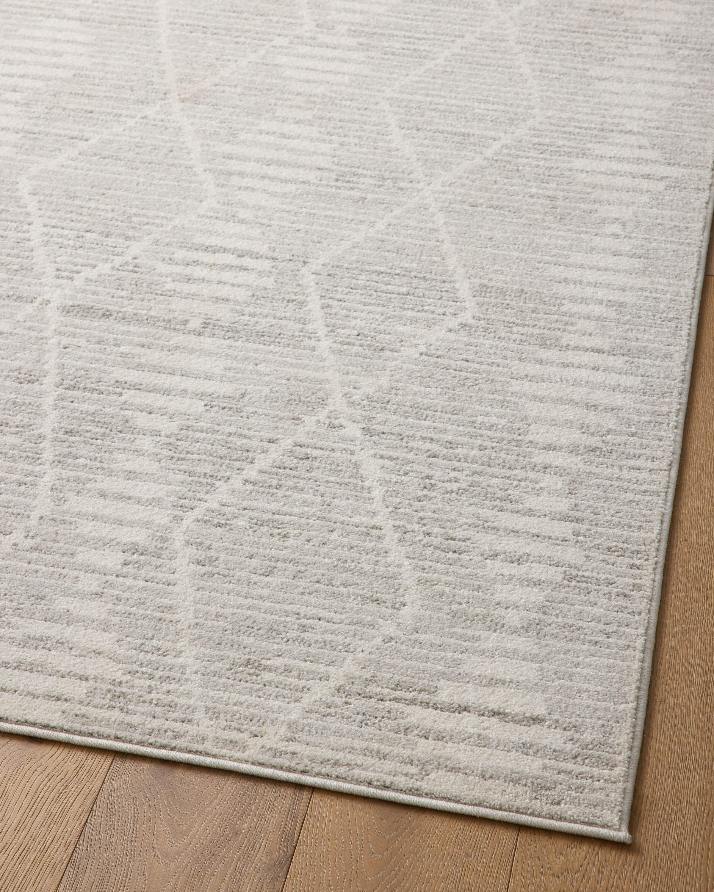 Loloi II Kamala Ivory / Silver 6'-7" x 9'-6" Area Rug