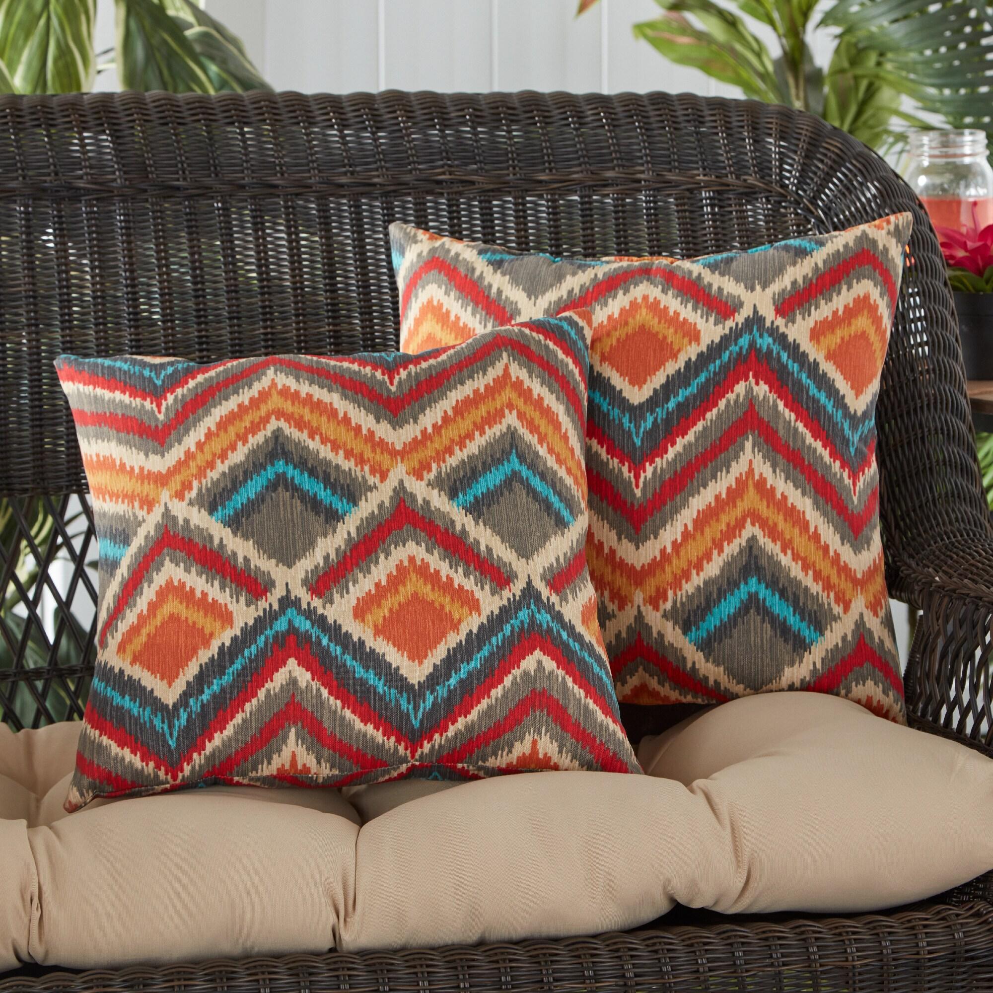 Indoor/Outdoor Reversible Throw Pillow