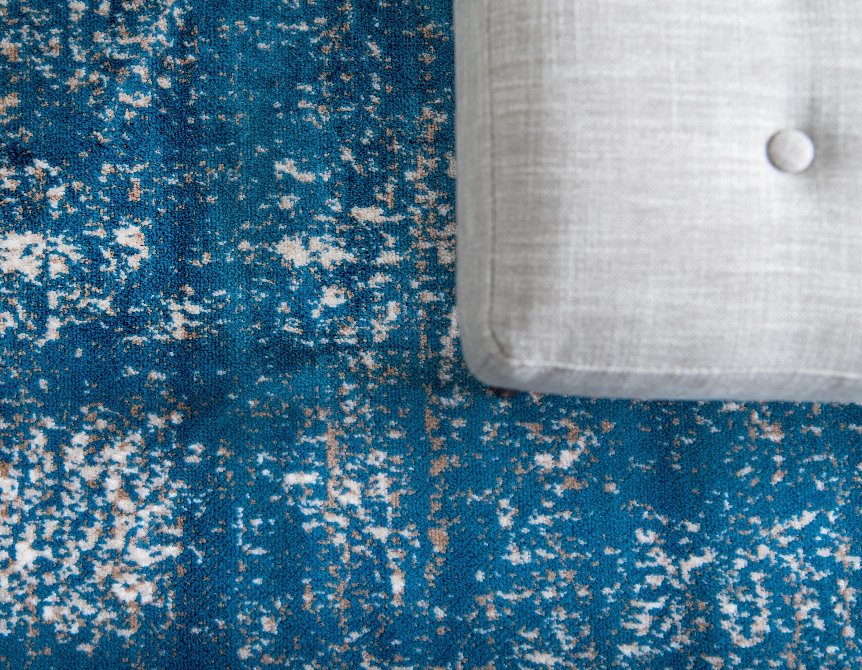 Unique Loom 2' 2 x 3' 0 Sofia Casino Blue Area Rug