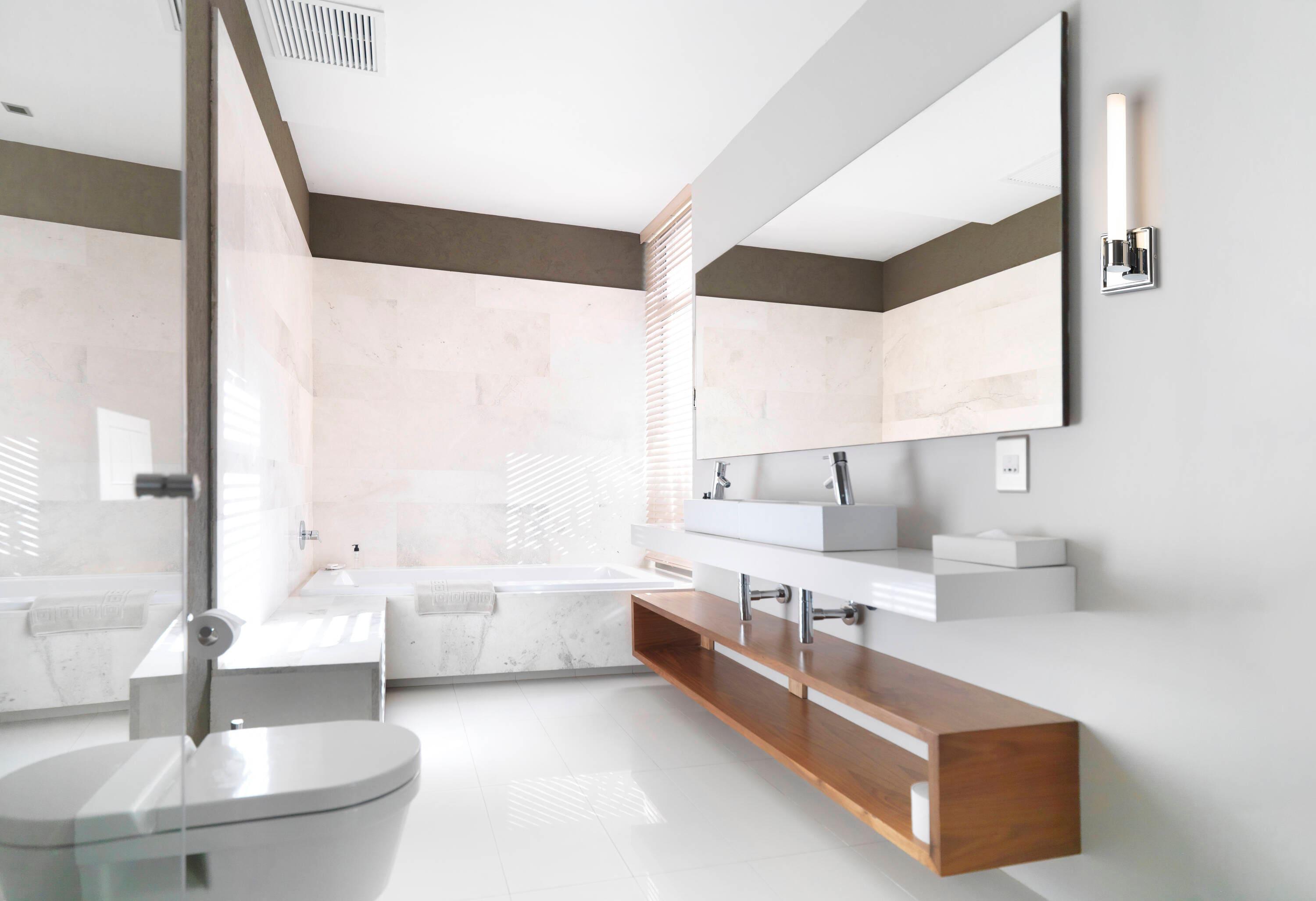 Kuzco Lighting Rona Aluminum LED Wallchiere