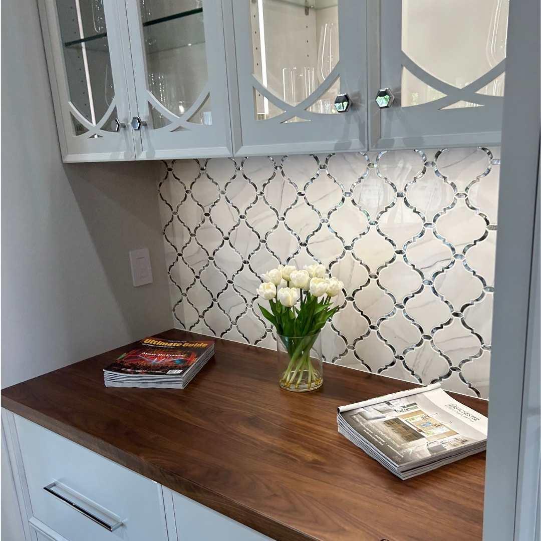 The Tile Life Tahitian Pearl Lantern 5x4.5 Statuario Silver Glass Wall Tile - 4x4 Sample