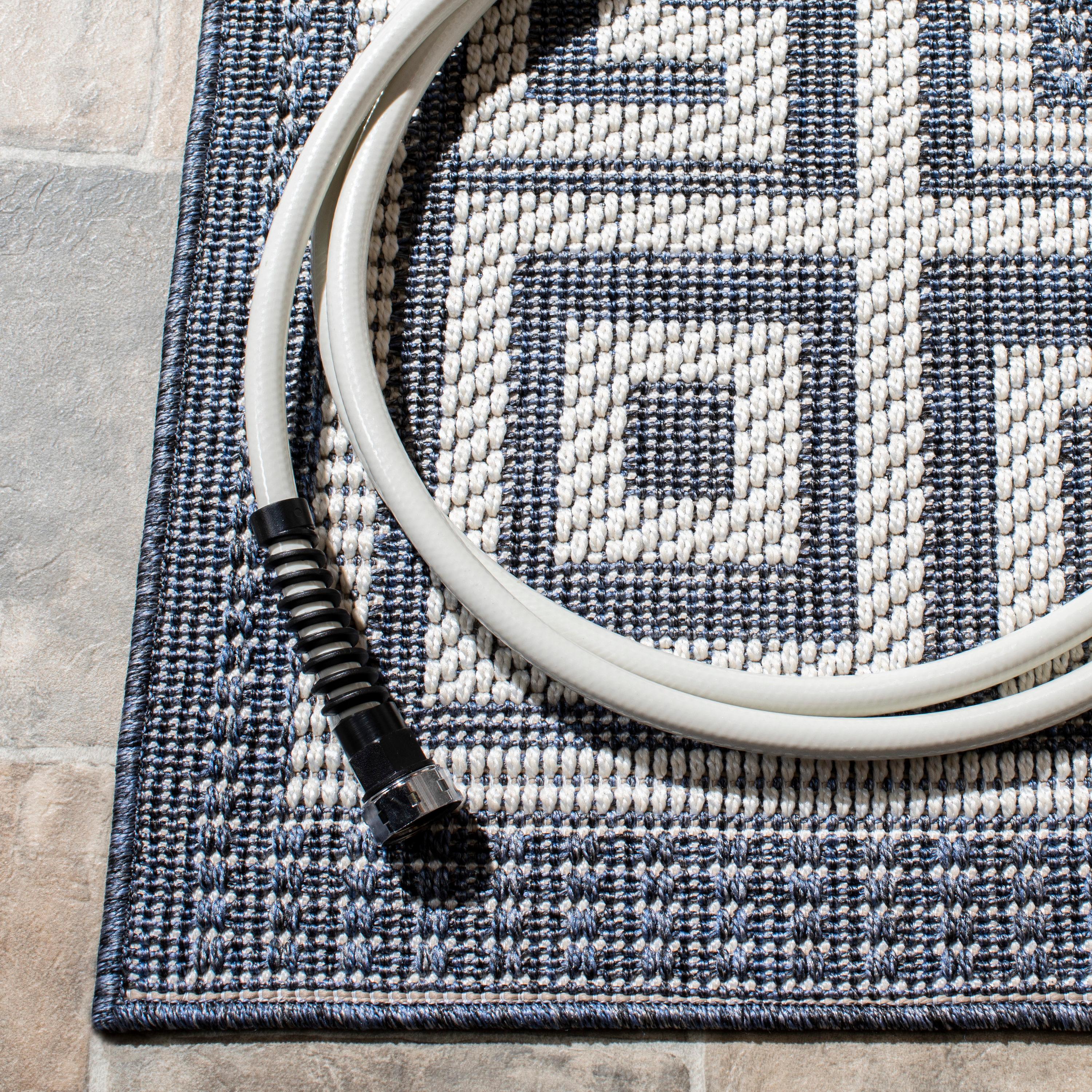 Bermuda BMU820 Power Loomed Indoor/Outdoor Area Rug - Dark Blue/Ivory - 8'9"x11'9" - Safavieh.
