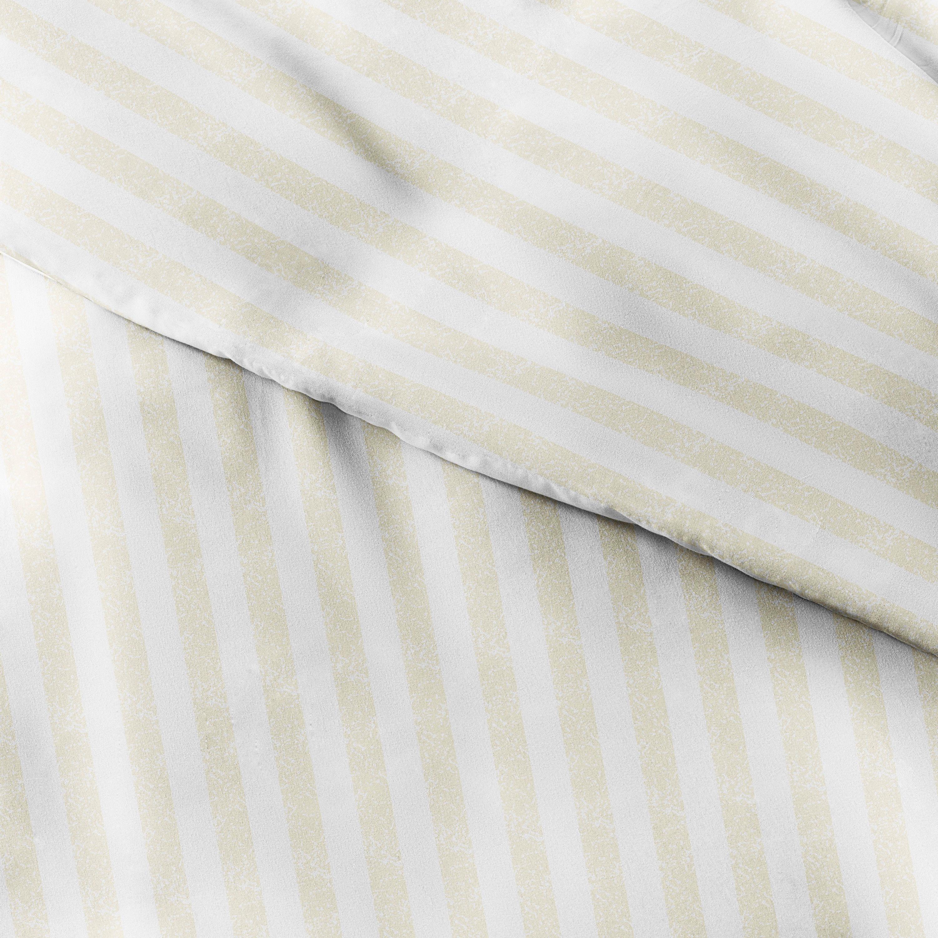 IEnjoy Home Becky Cameron Puffed Rugged Stripe Duvet Cover Set