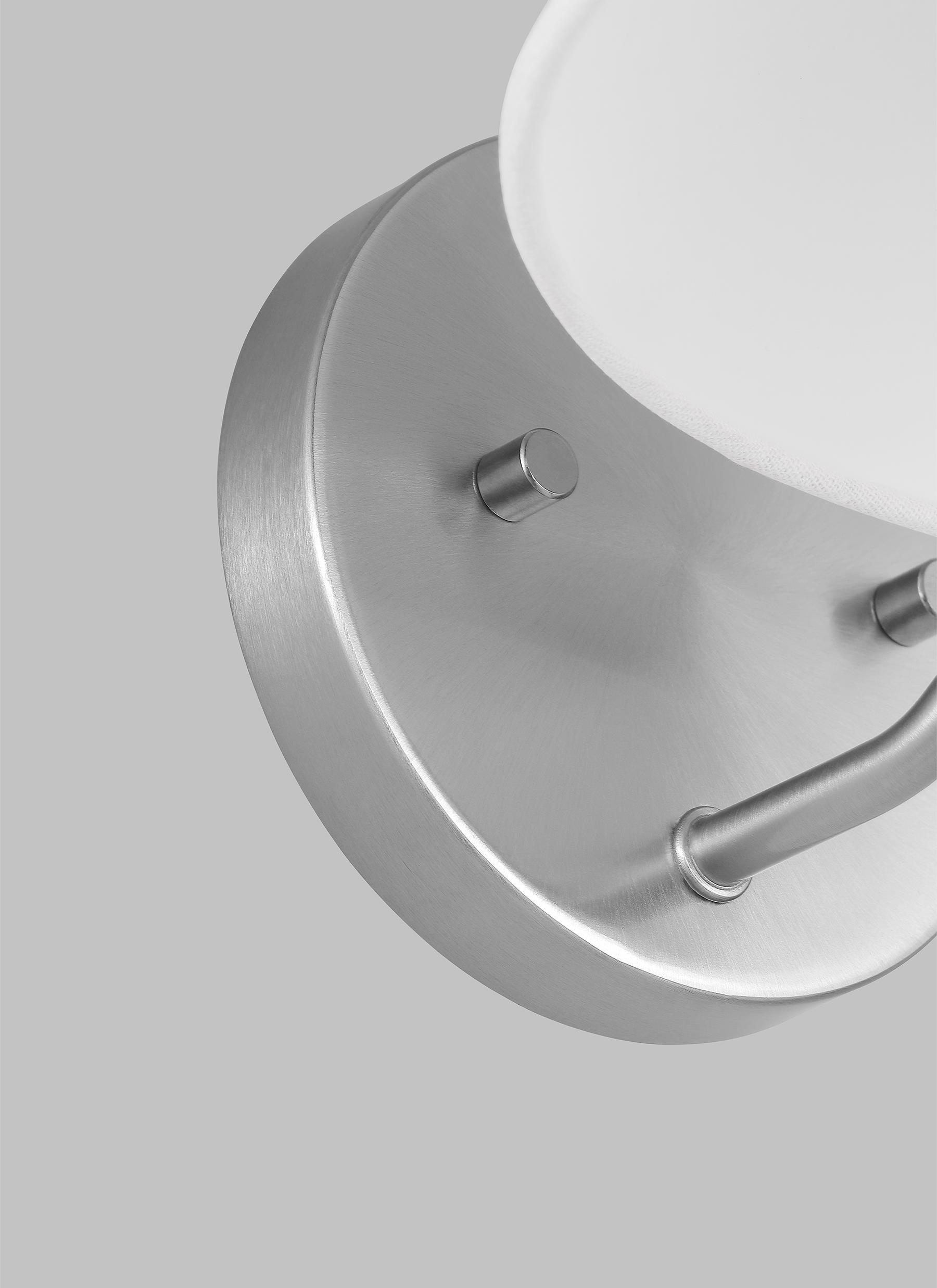 Scott Living Burke 1-Light Medium Sconce
