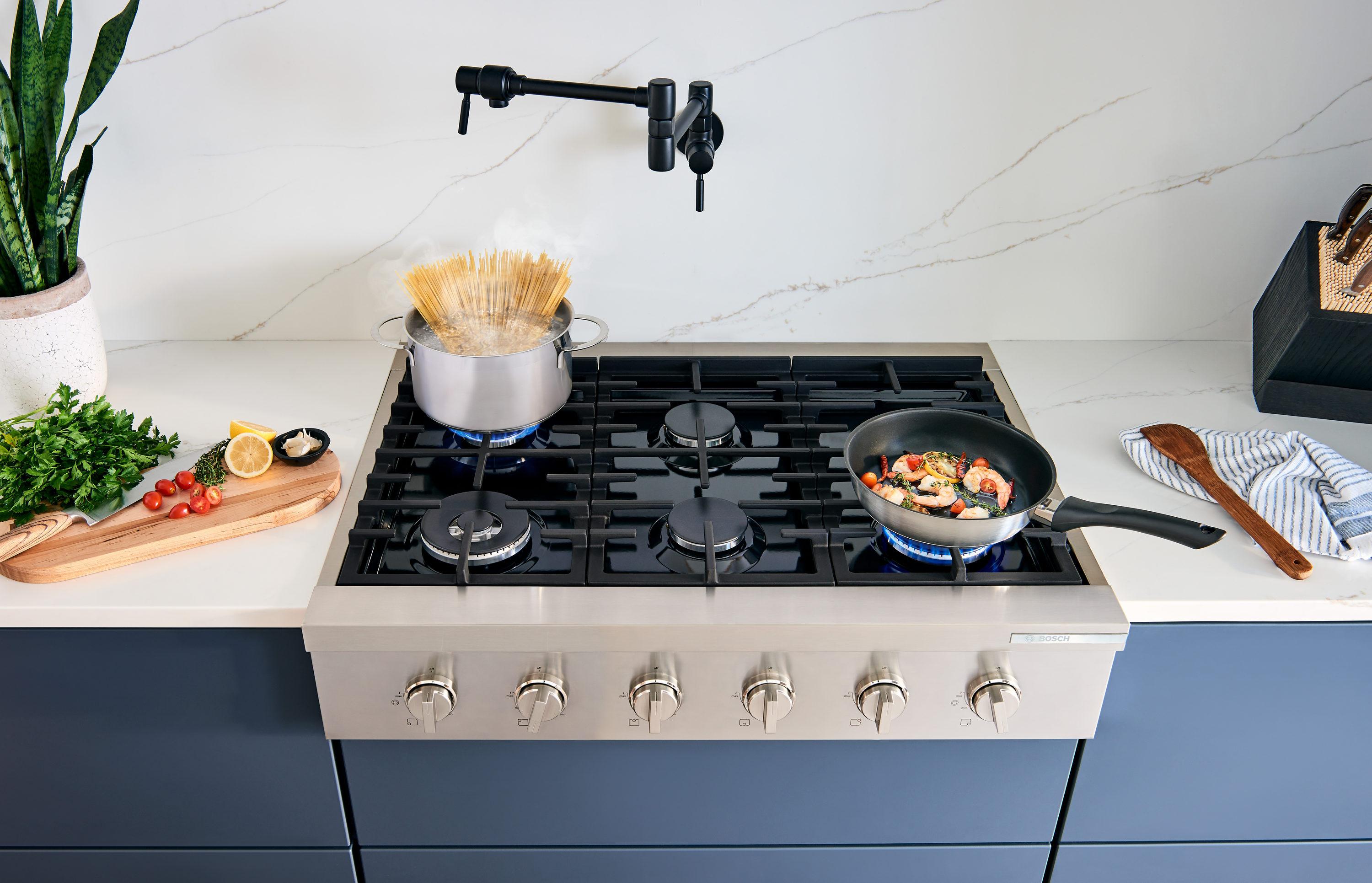 Bosch Rgm86uc 36" Wide 6 Burner Gas Rangetop - Stainless Steel