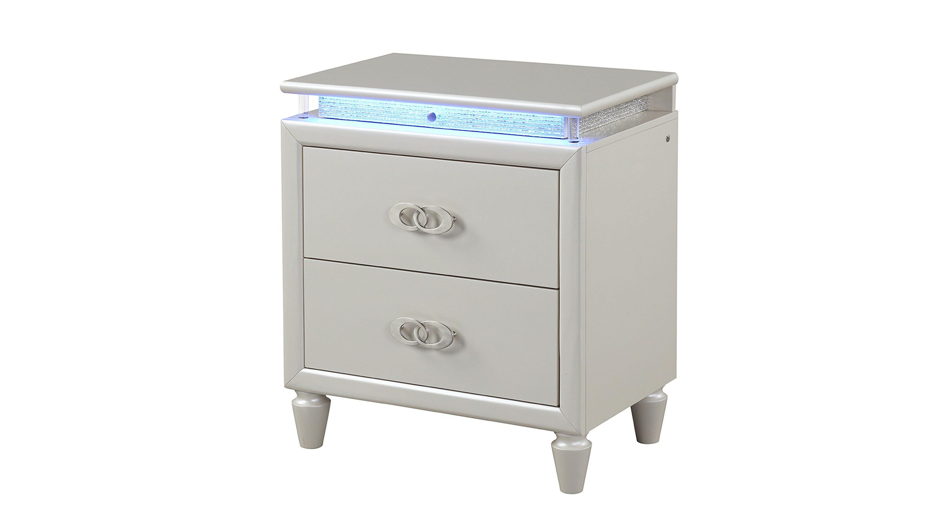 DeeHome Passion Queen 4 Pc LED Bedroom Set Made with Wood in Milky white