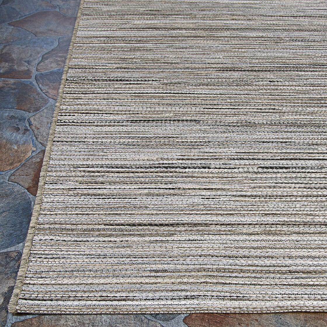 Couristan Cape Hinsdale Indoor / Outdoor Area Rug, Light Brown-Silver, 2' x 3'7"