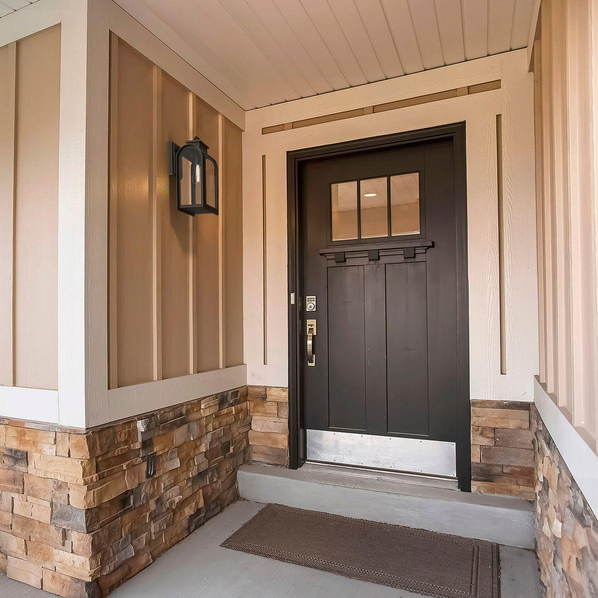 Progress Lighting Refuge 1-Light Medium Wall Lantern, Oil Rubbed Bronze, Clear Glass, Umber Reflector Panel