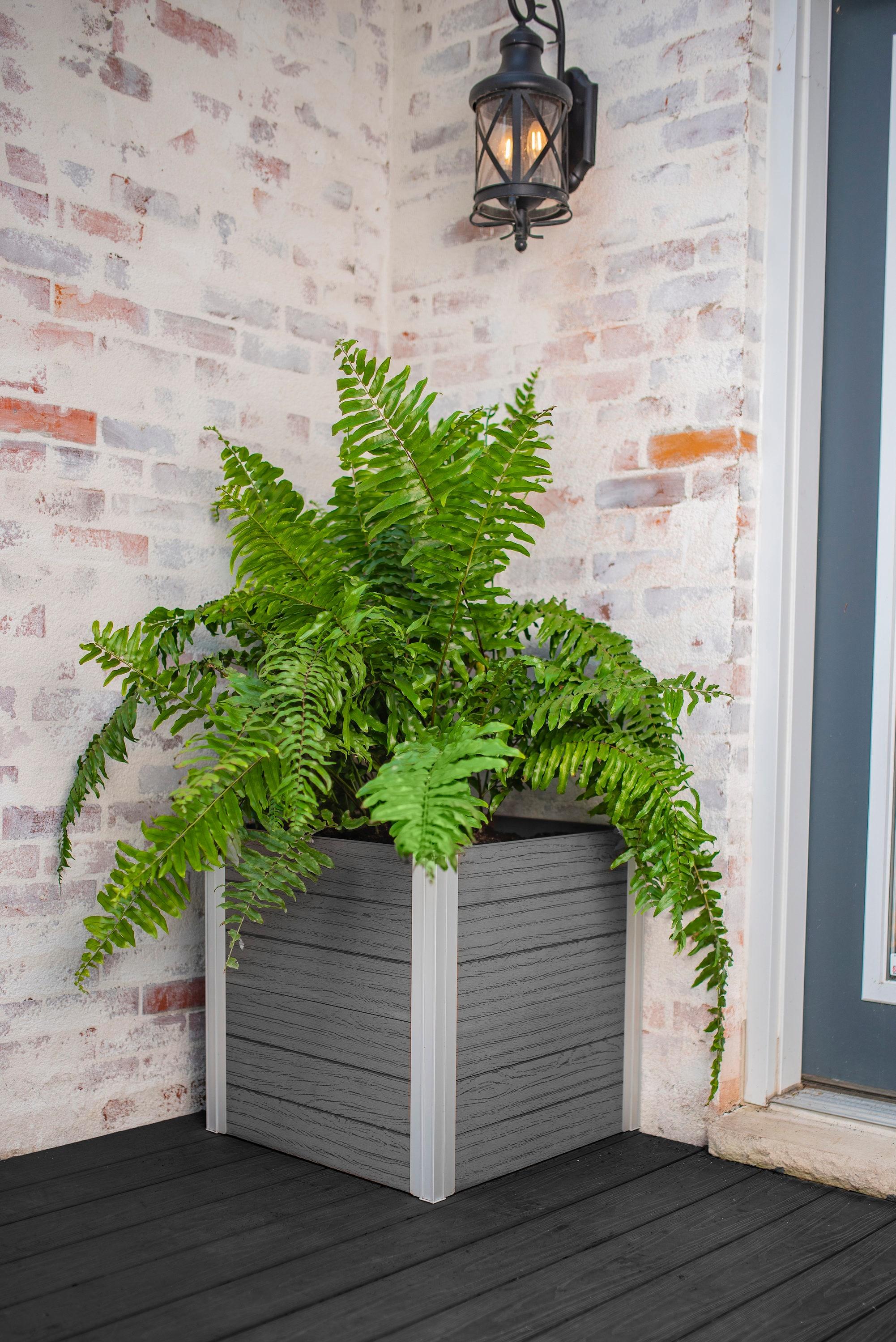 Urbana 22" Cube Planter