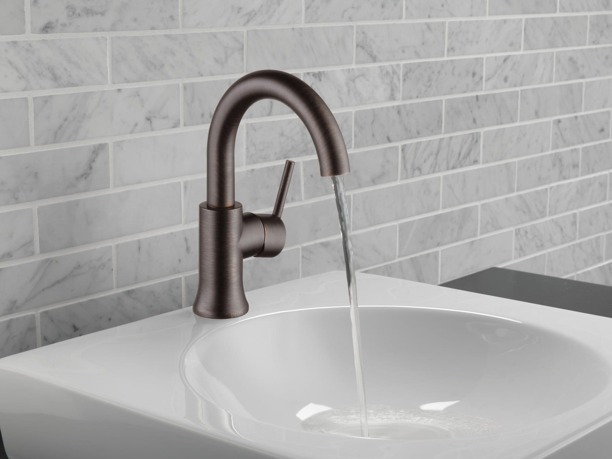 Sleek Modern 8'' Bronze Stainless Steel Single Hole Faucet