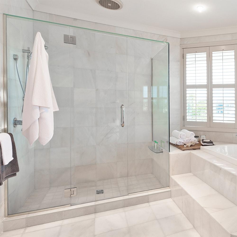 Schluter Kerdi Shower Kit with Shower Tray, Curb, Waterproofing Membrane, Strips, and Seals - Waterproofing System for Tiled Showers - Center Outlet Position, 38" x 60" Tray Size - KSK9651525ABS