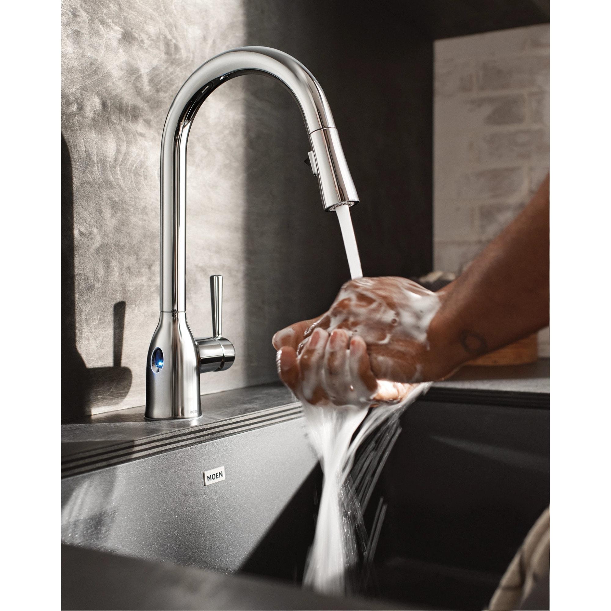 Moen MOEN Adler Touchless Single-Handle Pull-Down Sprayer Kitchen Faucet with MotionSense Wave and Power Clean in Polished Chrome 87233EWC