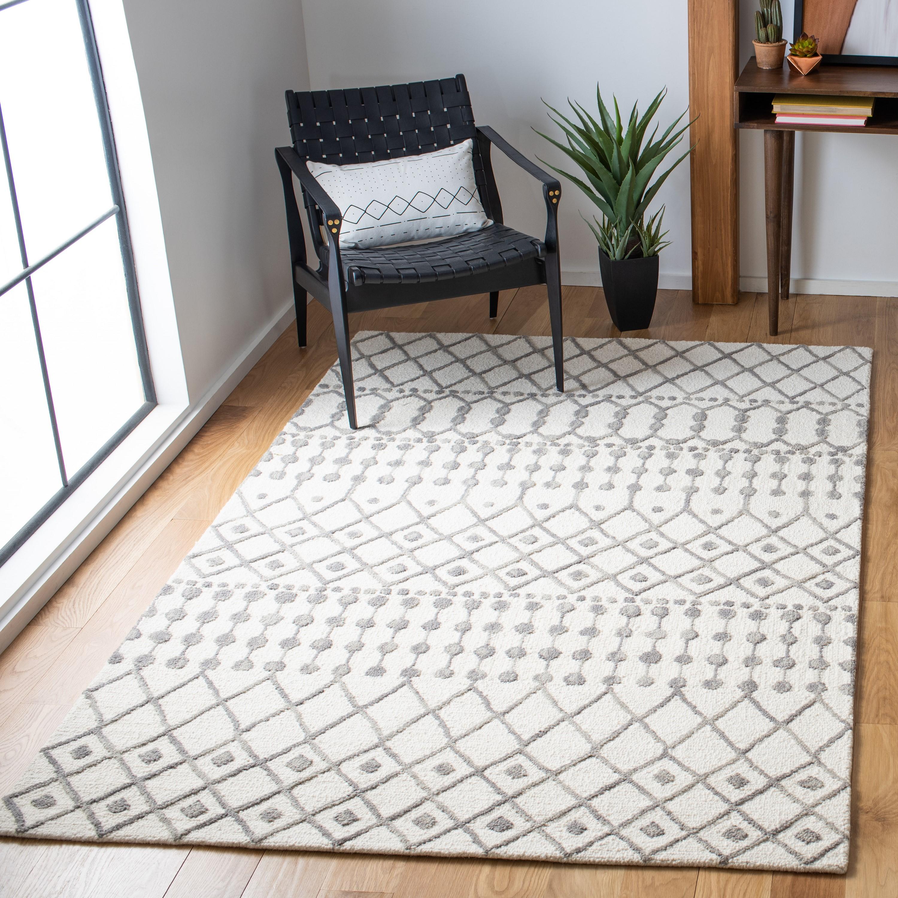 Blossom BLM115 Hand Tufted Area Rug - Ivory/Grey - 3'x5' - Safavieh.