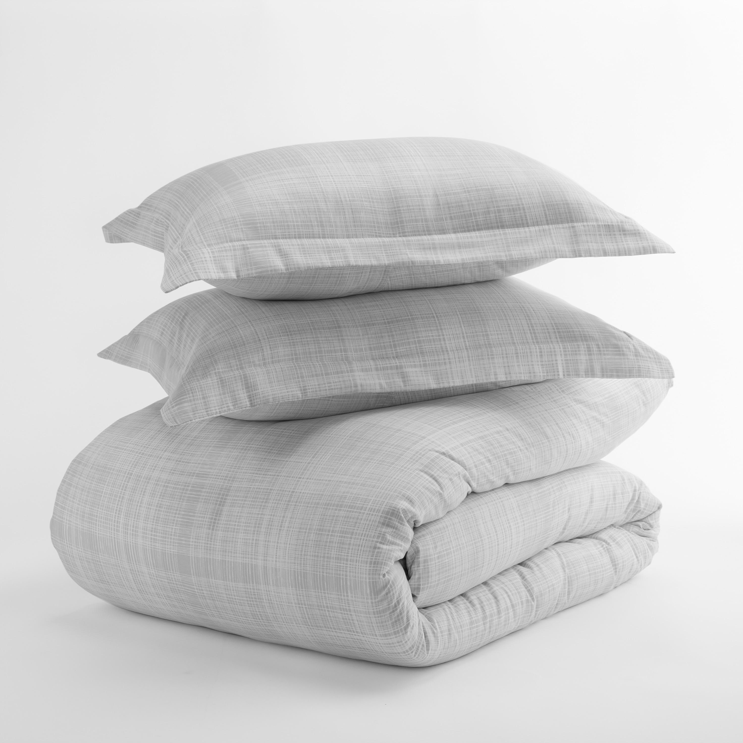 IEnjoy Home Super Soft Double Brushed Duvet Cover Set