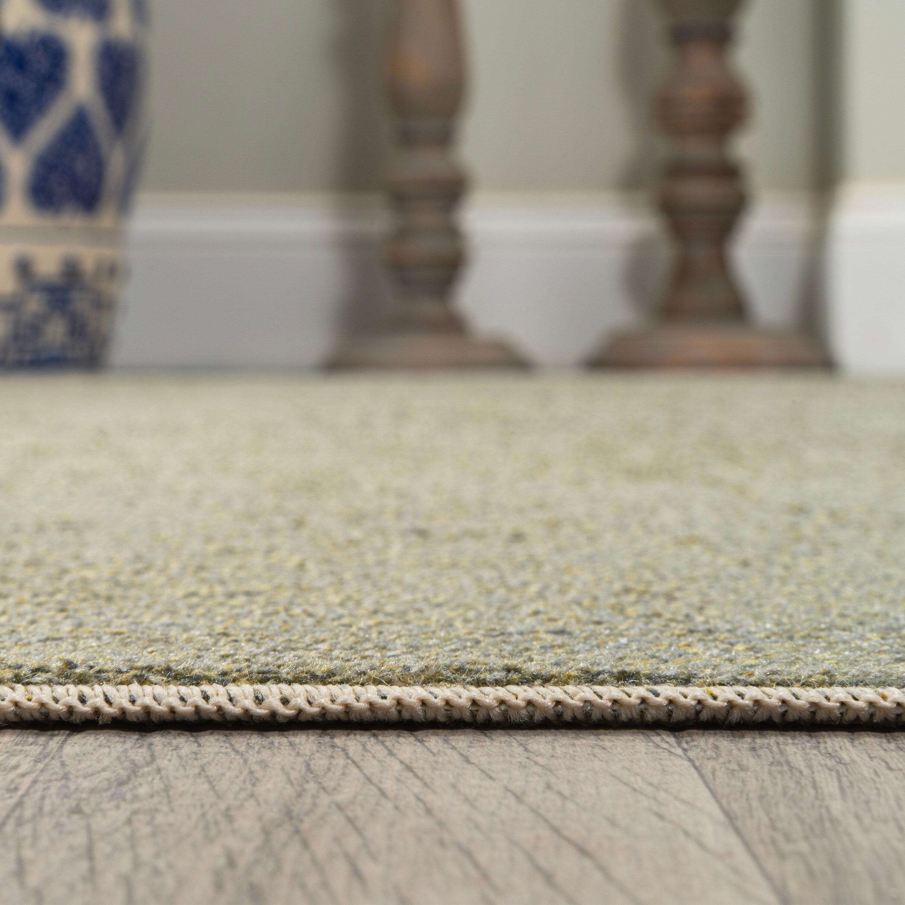 JONATHAN Y Twyla Classic Solid Low-Pile Machine-Washable Sage Green 5 ft. x 8 ft. Area Rug
