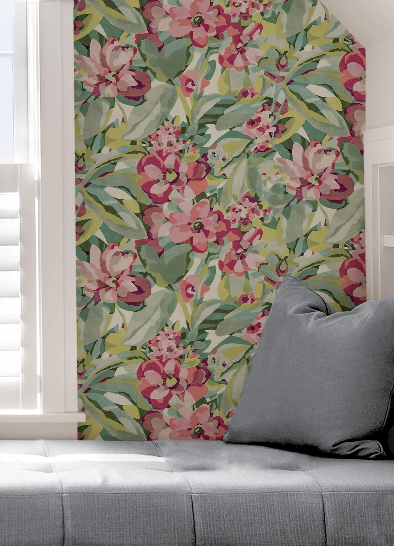Belles Fleurs Peel & Stick Floral Roll